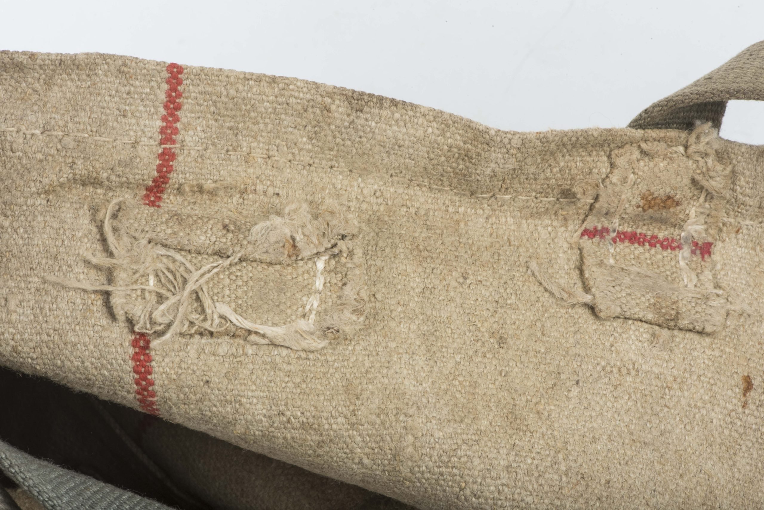 Rare late war MG34 u. MG42 ammunation case carrying bag — image 20