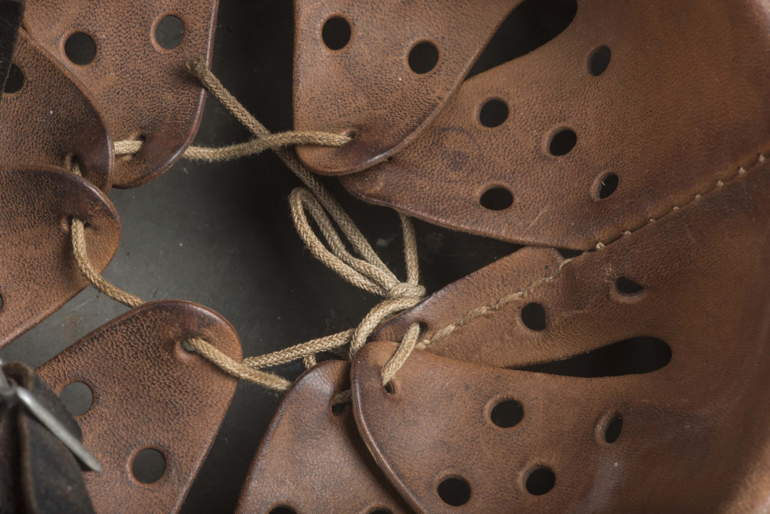 Q66 M35 double decal Heer helmet from Castricum — image 16