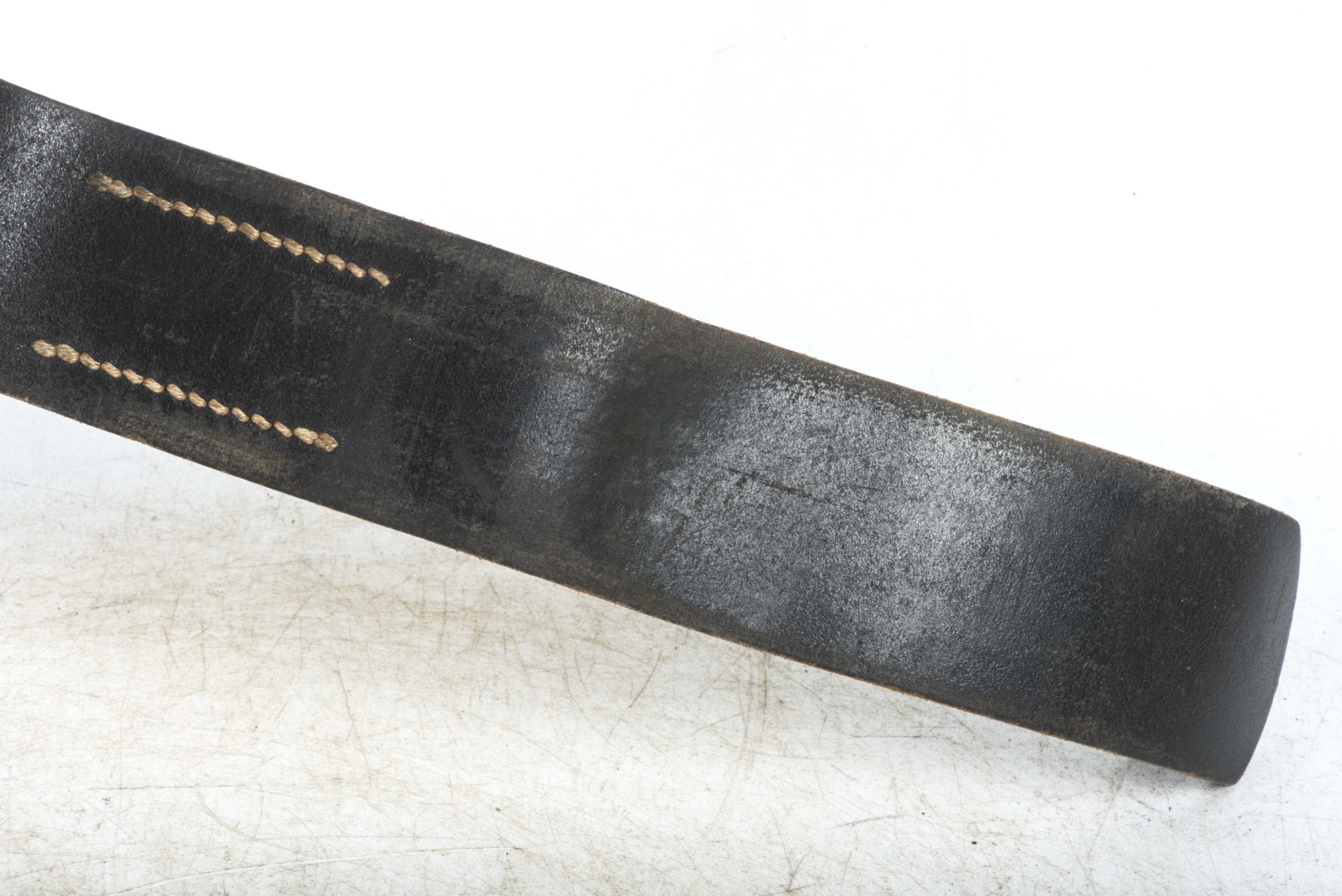 Leather equipment belt size 100 marked jnb 1942 — image 4