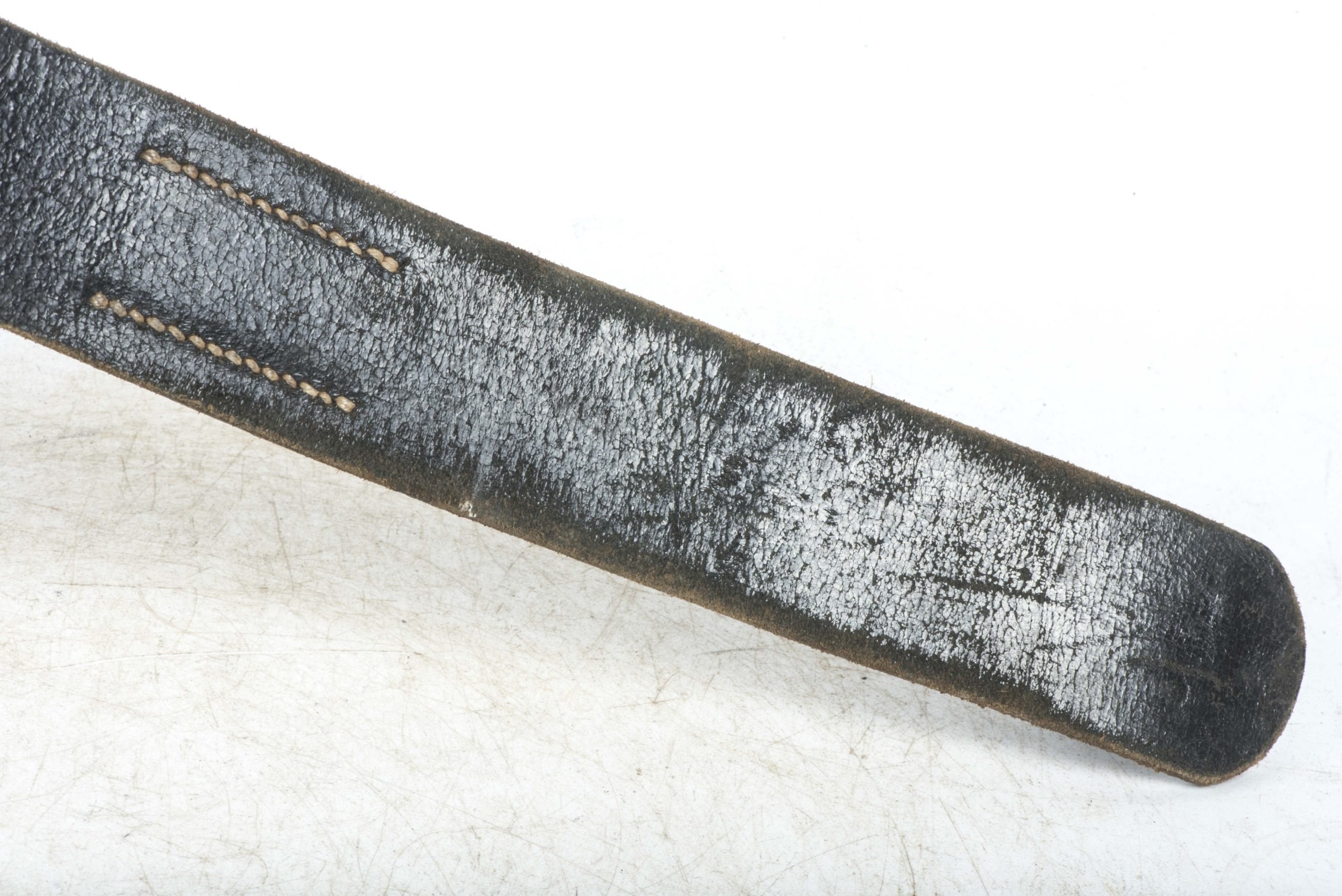 Leather equipment belt size 95 marked R.B.Nr. 0/0676/0120 43 — image 6