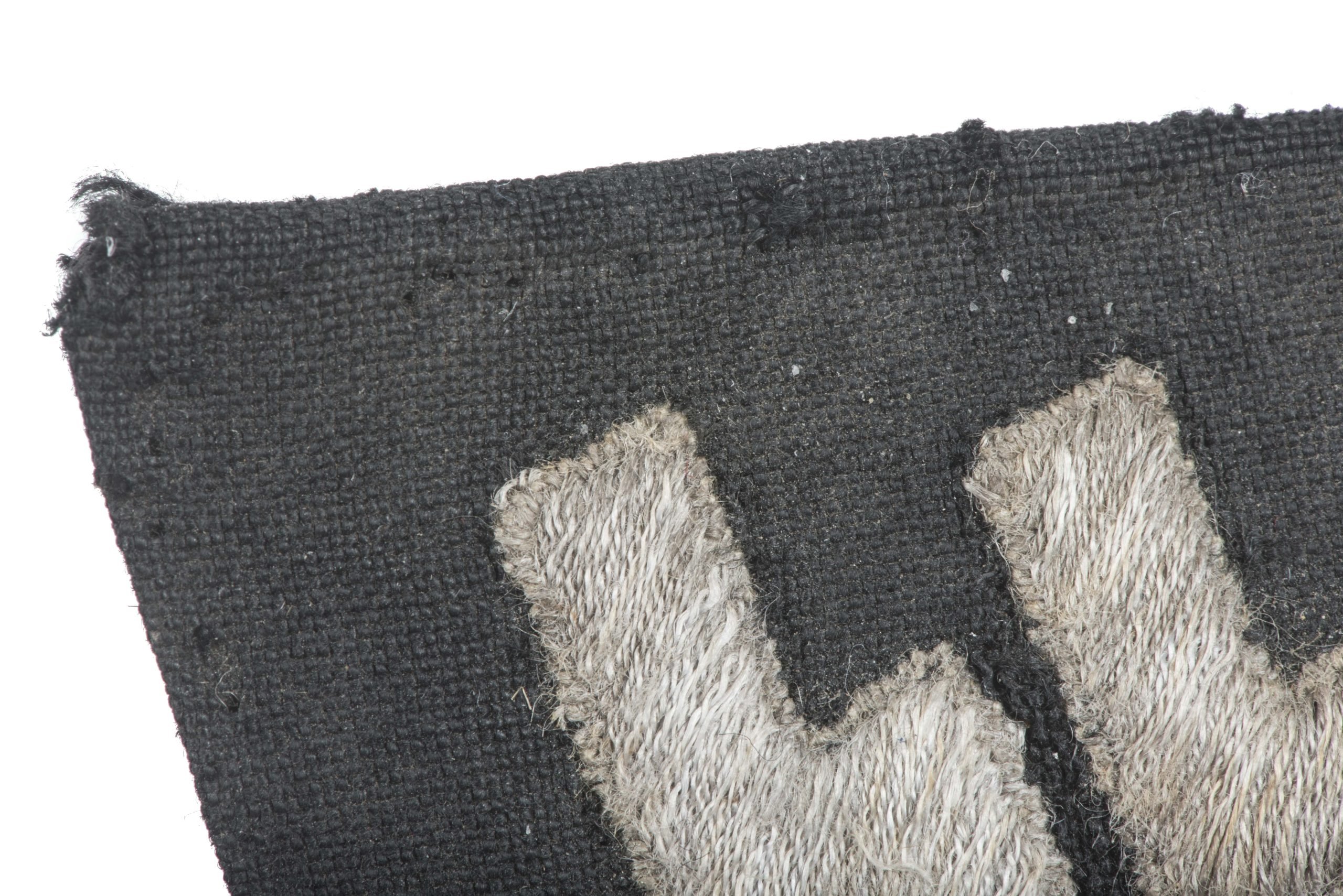 Uniform removed Waffen-SS EM/NCO embroidered runic collar tab — image 4