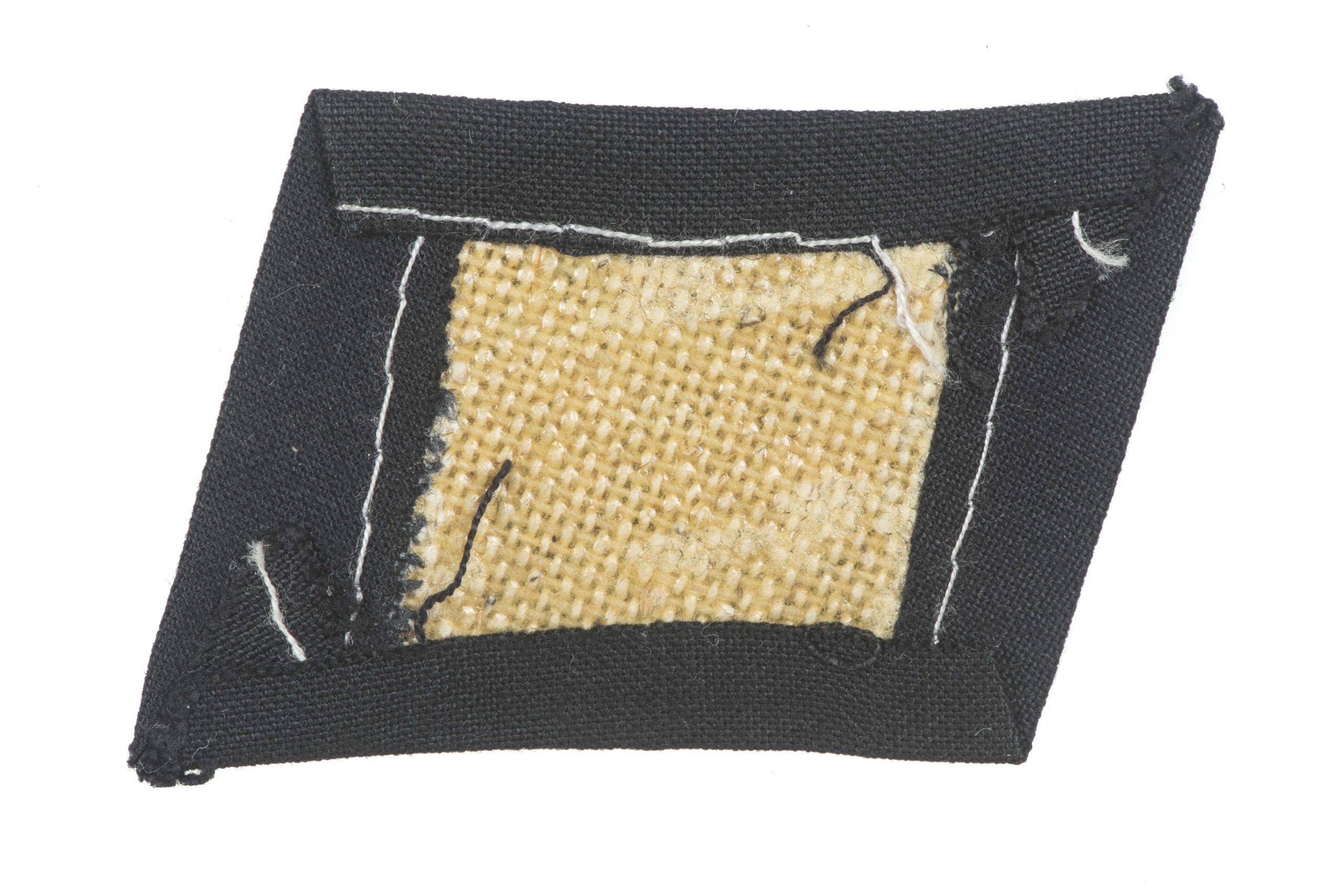 Waffen-SS EM/NCO embroidered runic collar tab — image 2