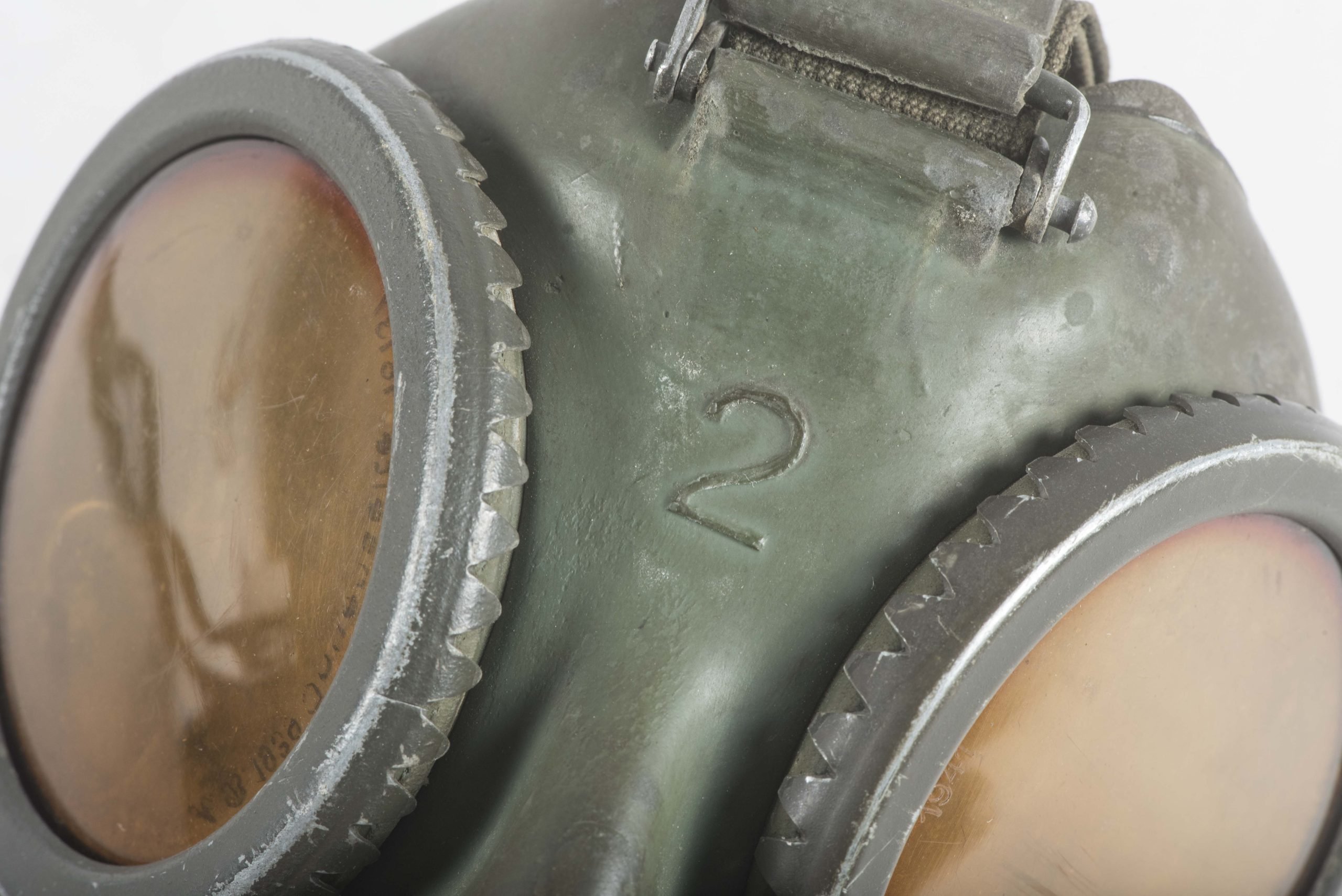 Tall M38 gasmask canister set dated 1943 with green rubber mask — image 14