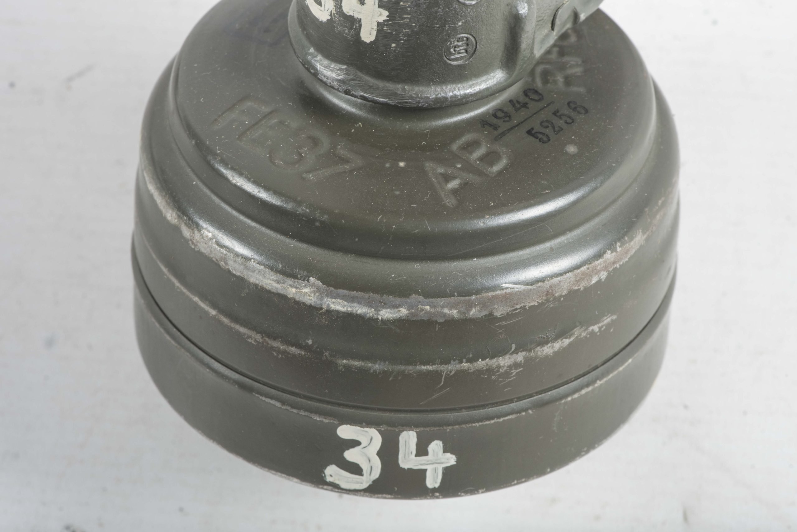 Tall M38 gasmask canister set dated 1943 with green rubber mask — image 17