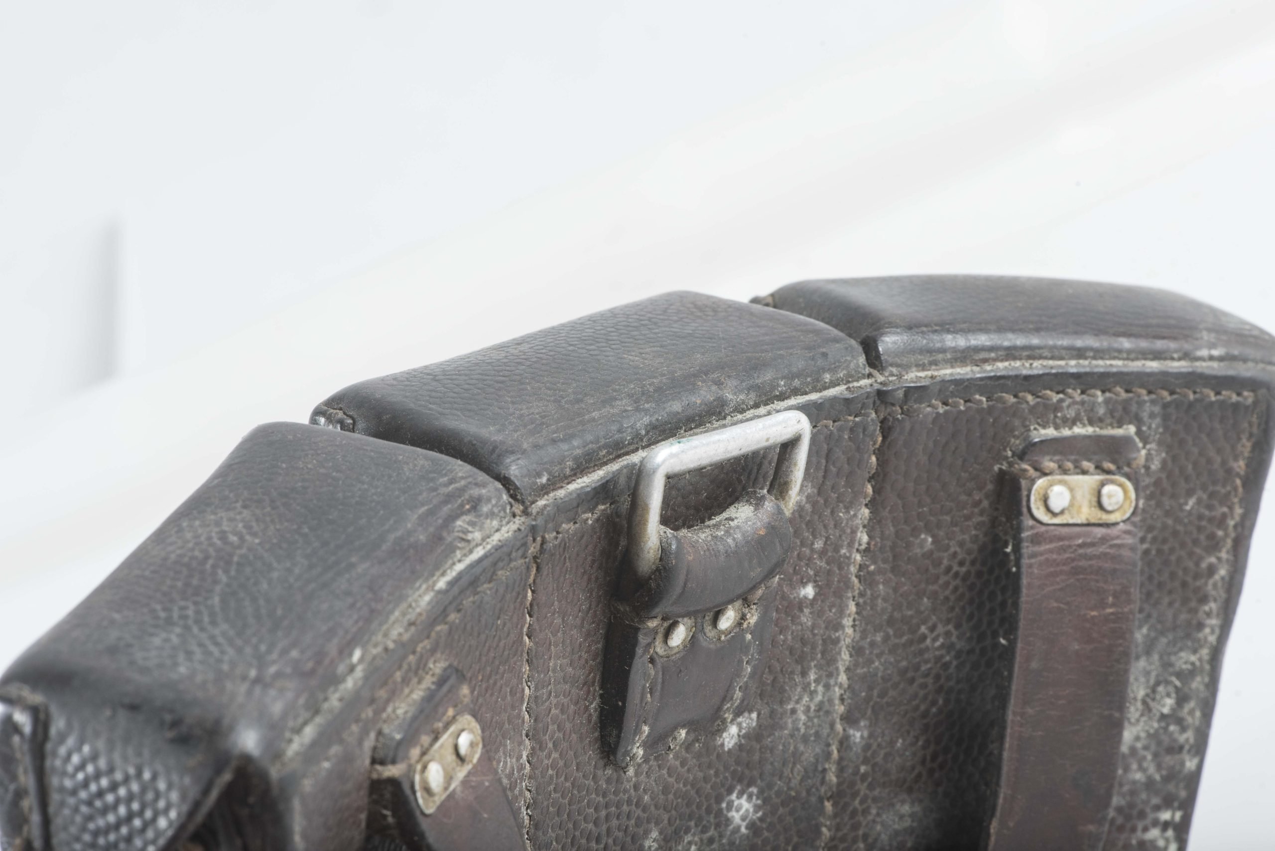 K98 ammunition pouch marked Stecher Freiberg 1939 — image 5