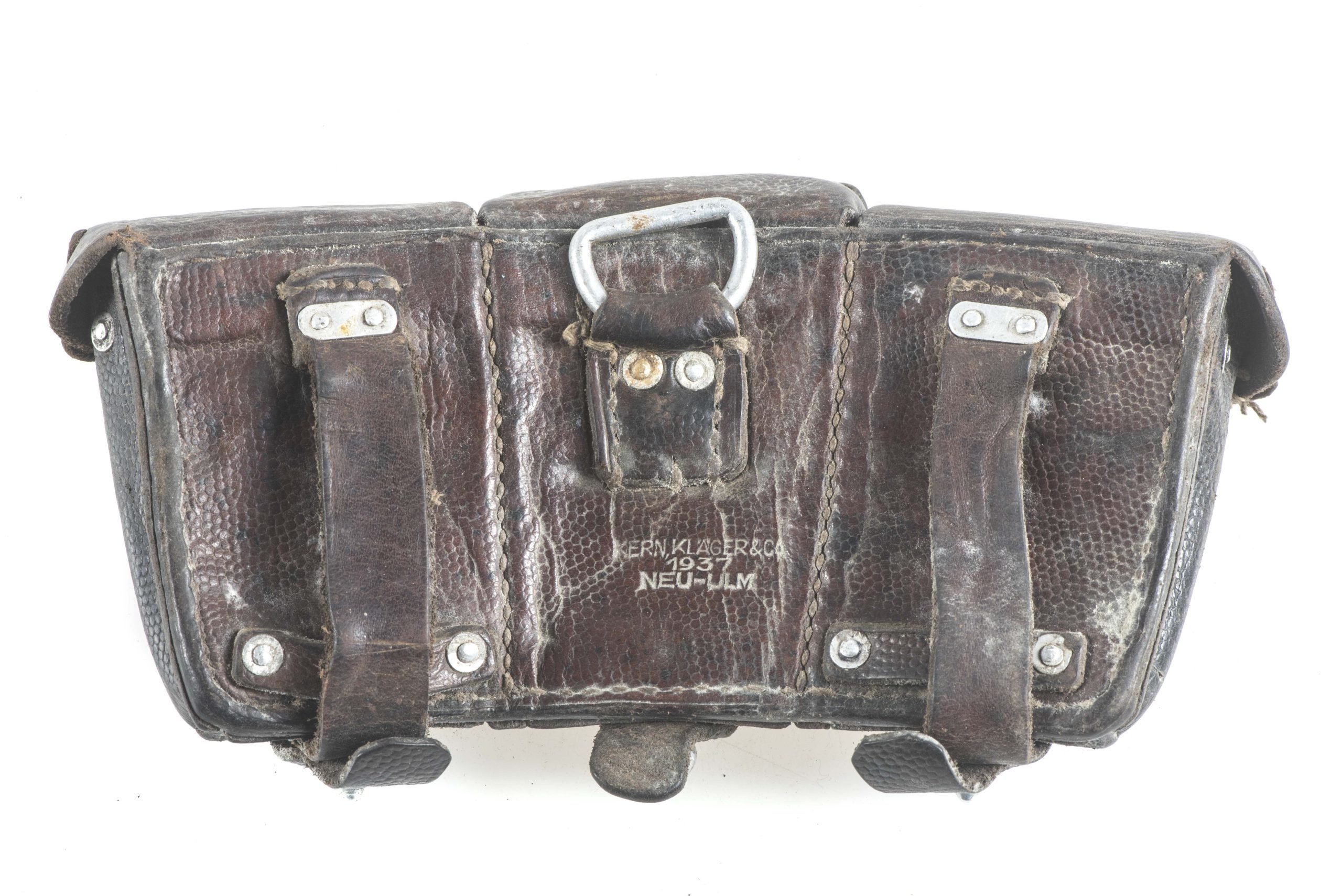 K98 ammunition pouch marked Kern. Klager & Co. 1937 Neu-Ulm — image 2