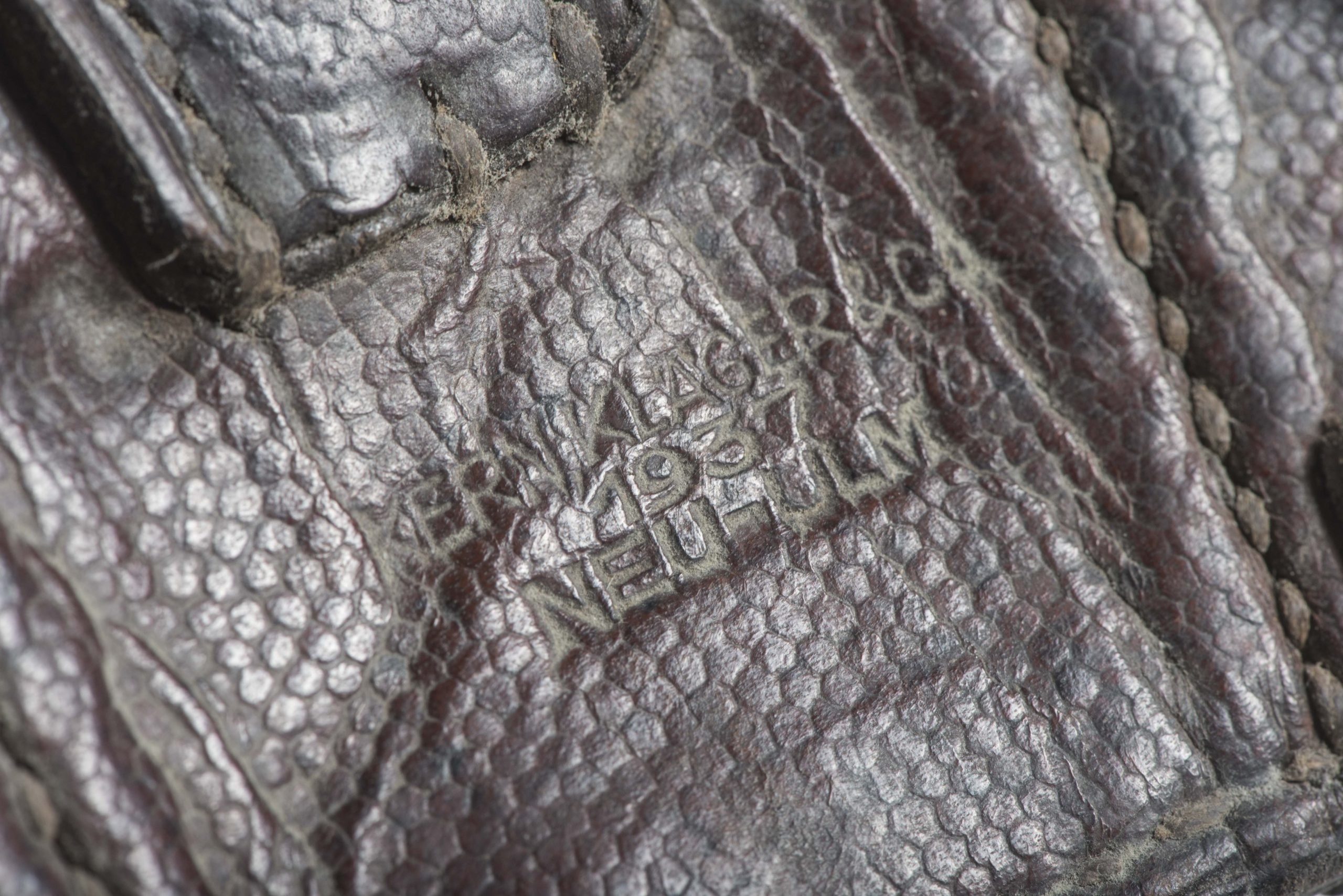 K98 ammunition pouch marked Kern. Klager & Co. 1937 Neu-Ulm — image 6