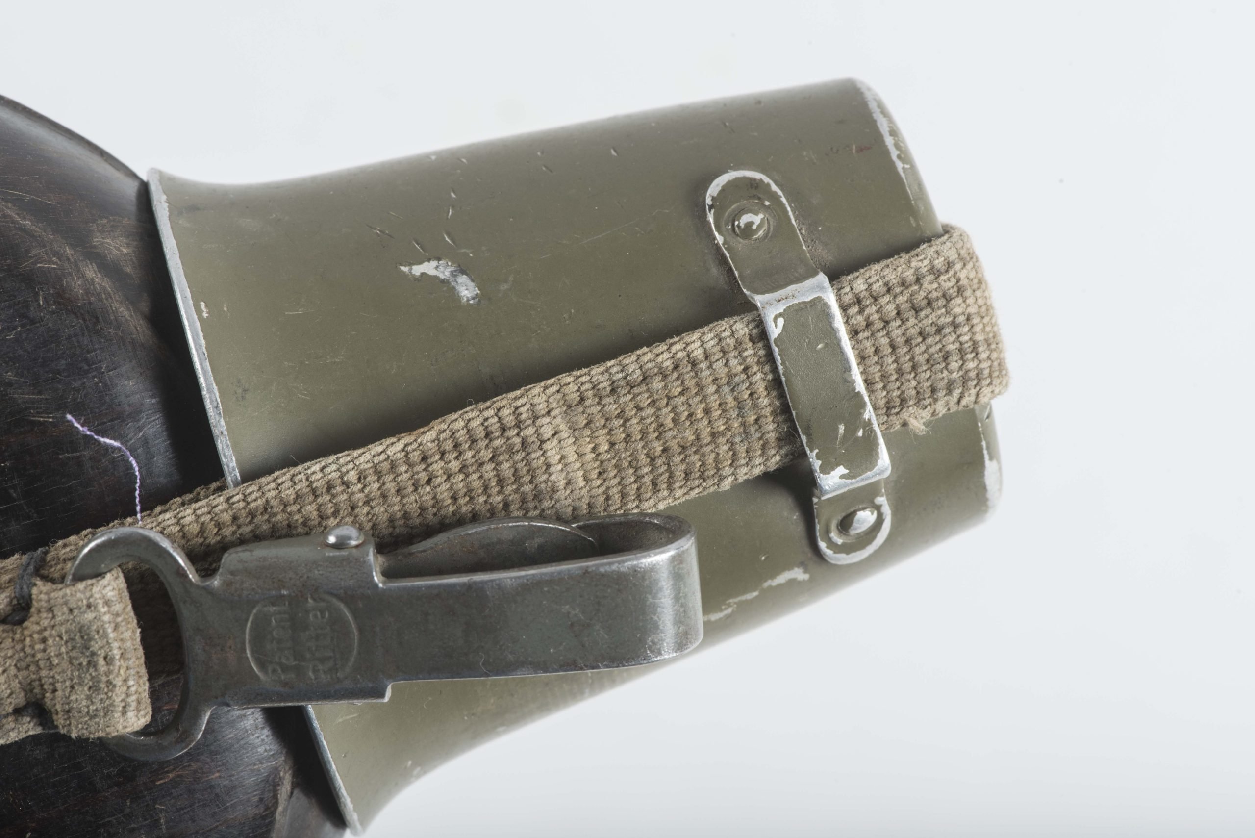 Coconut canteen marked HRE 42 with rare green painted cup — image 3