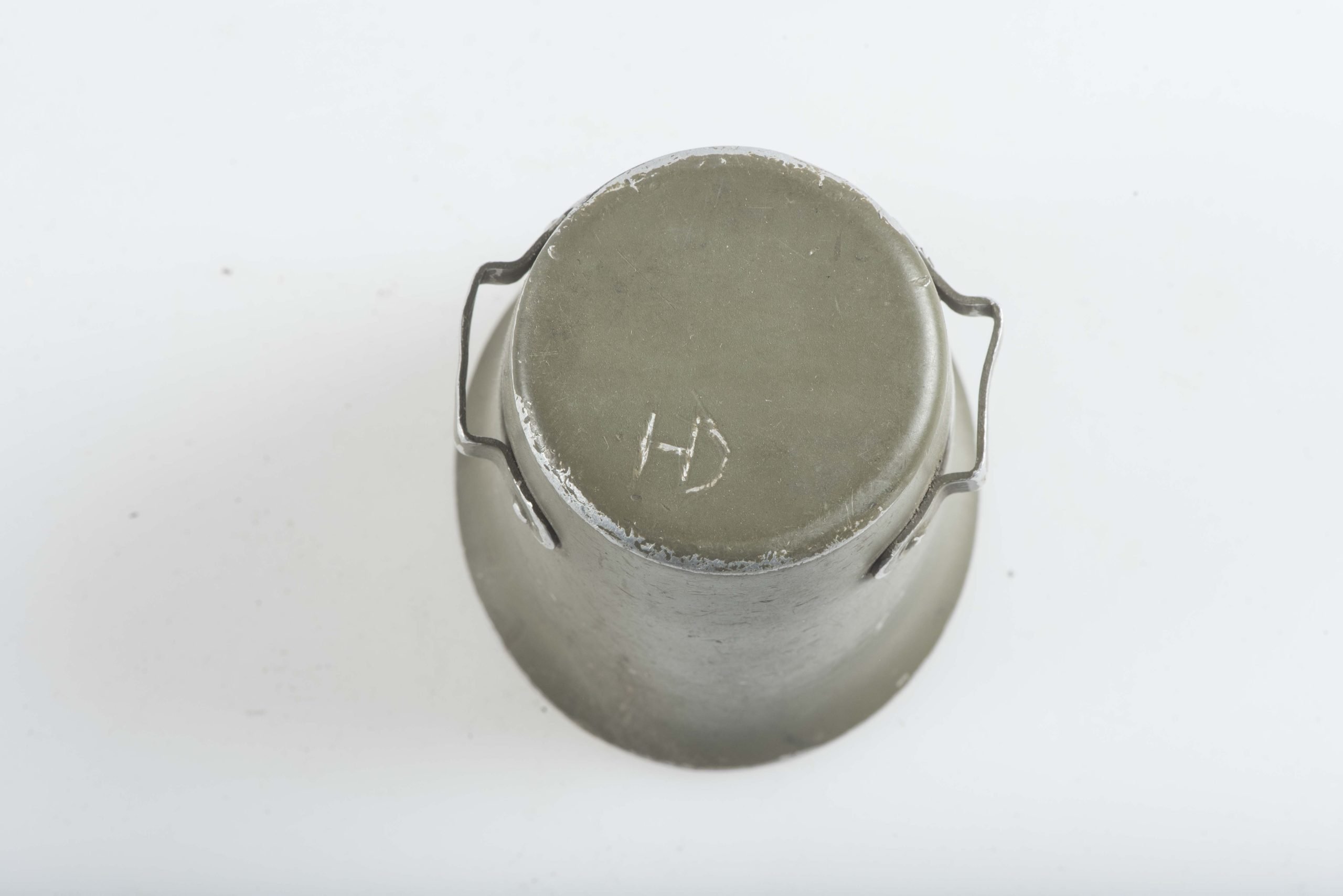 Coconut canteen marked HRE 42 with rare green painted cup — image 7