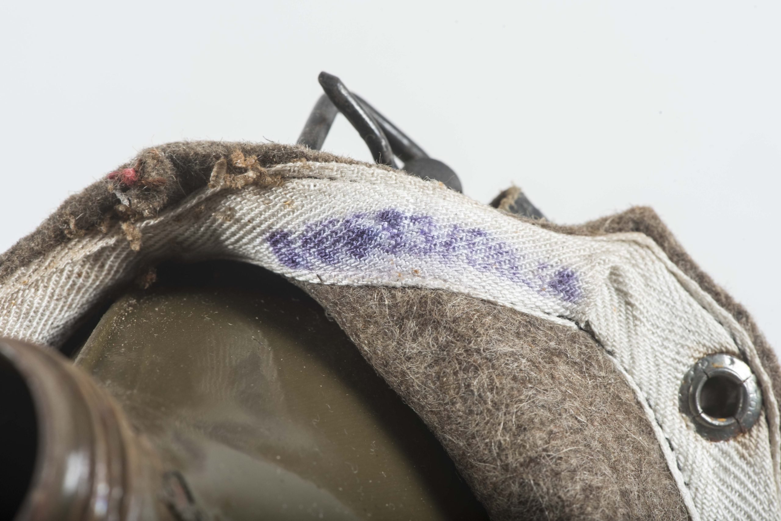 M42 canteen marked RFI 43 — image 10