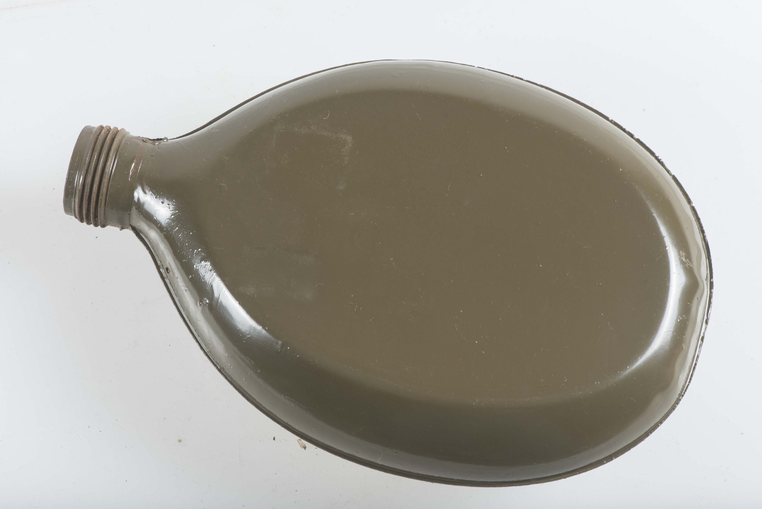 M42 canteen marked RFI 43 — image 12