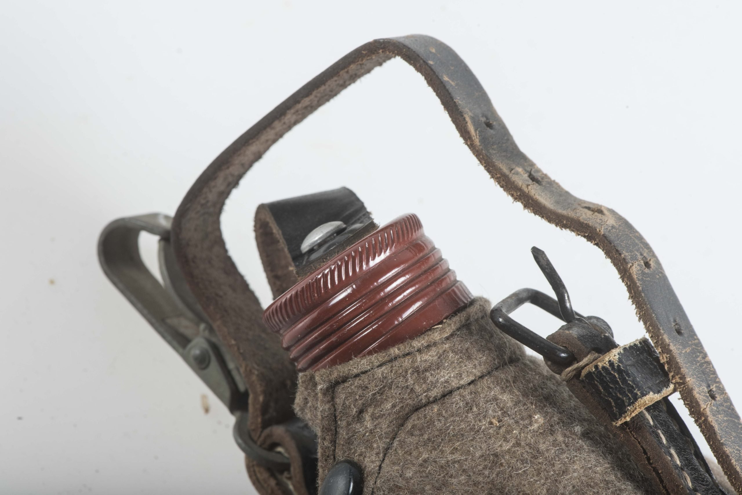 M42 canteen marked RFI 43 — image 7