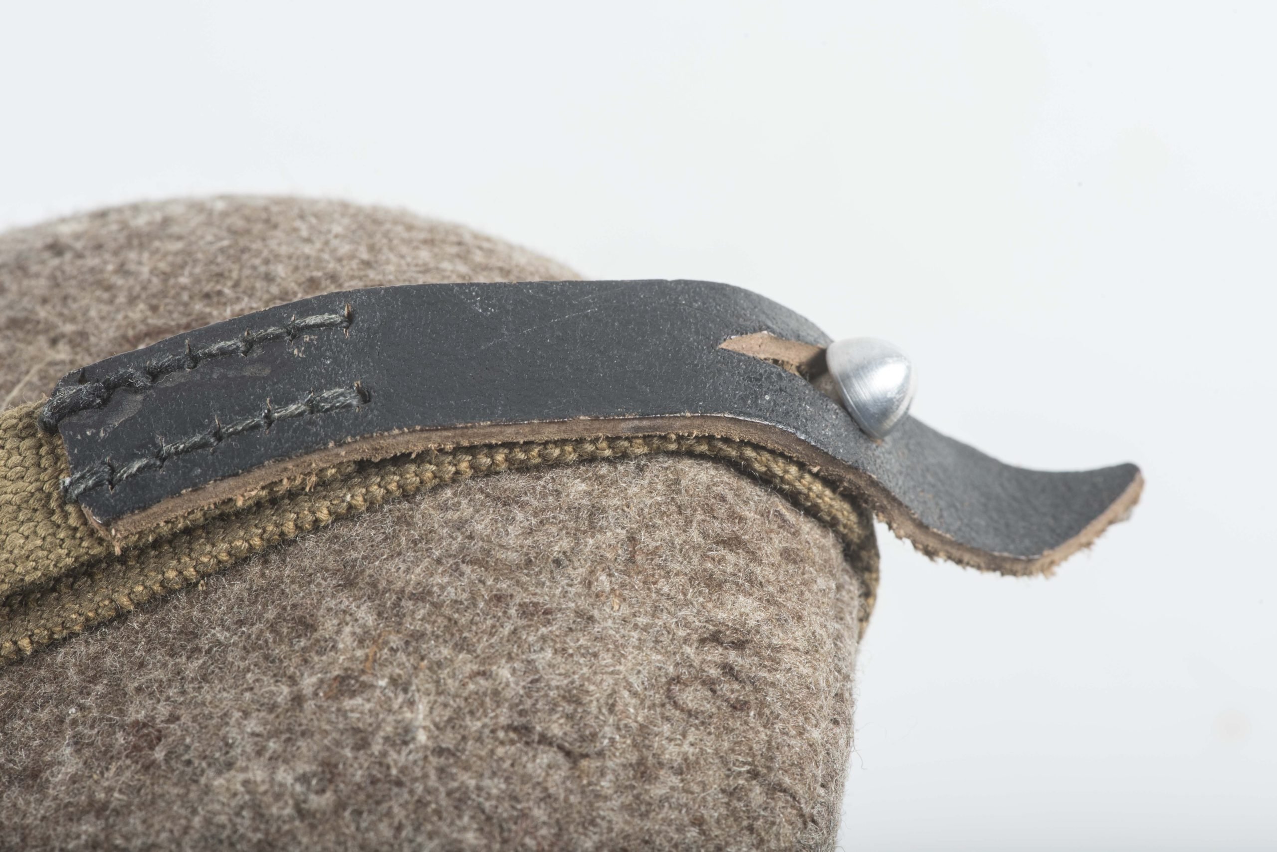 M42 canteen marked SMM 44 — image 7