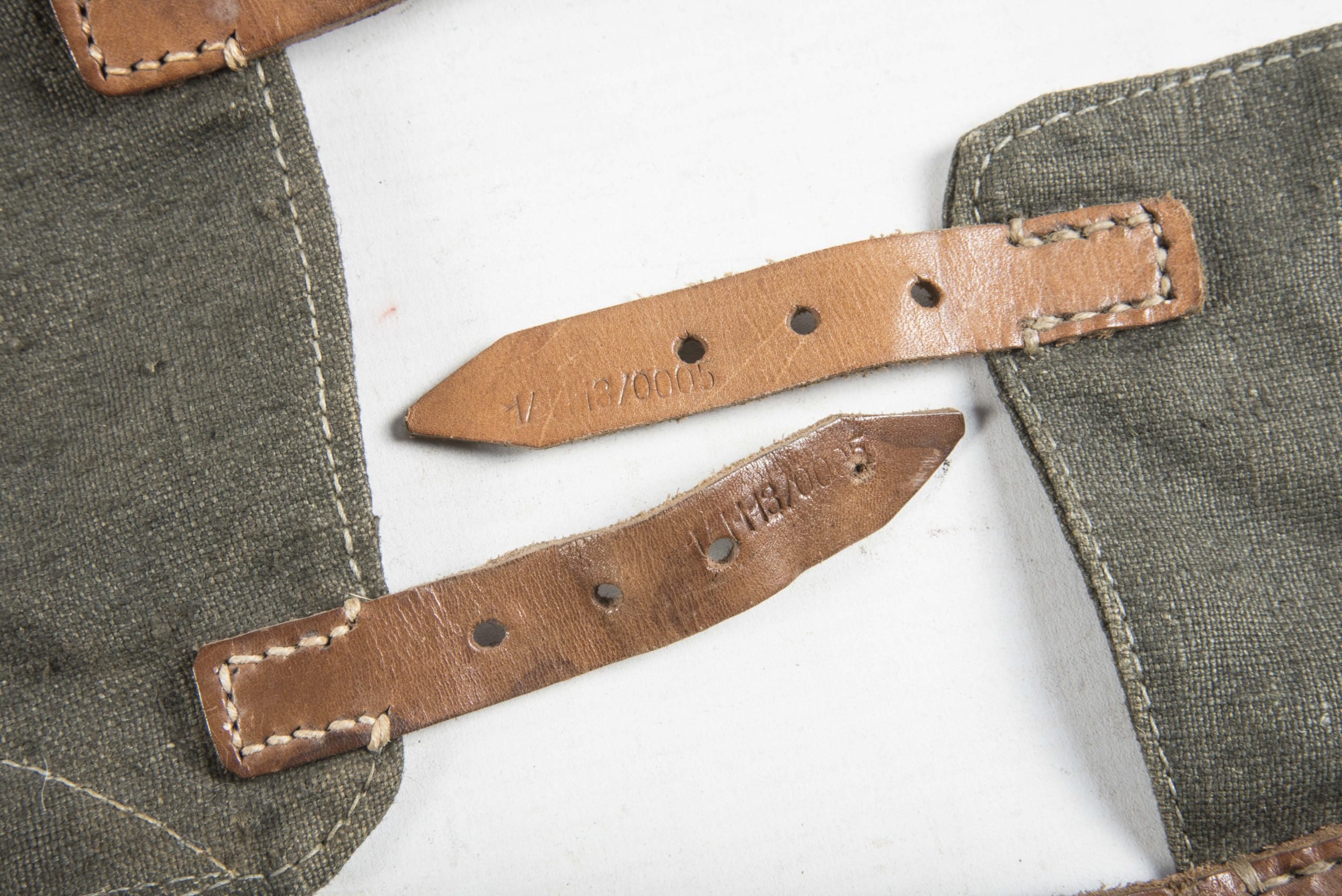 M37 Gamaschen marked 1/1113/0005 — image 5