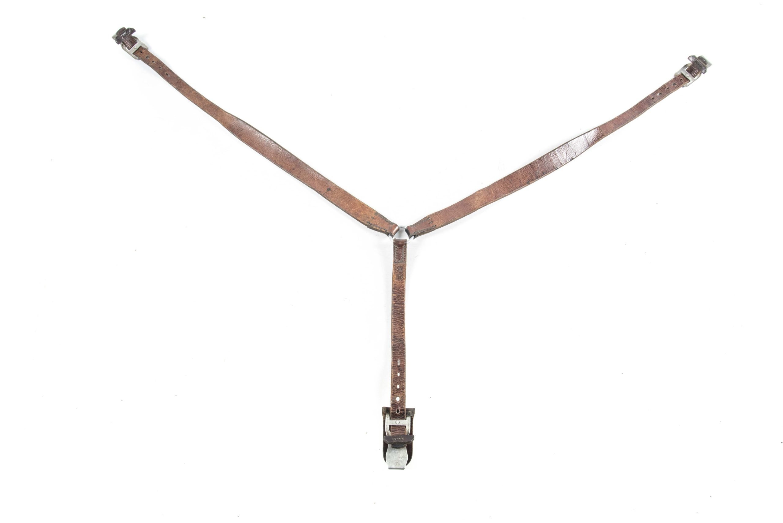 Lightweight Y-strap marked Köln 1940 — image 2