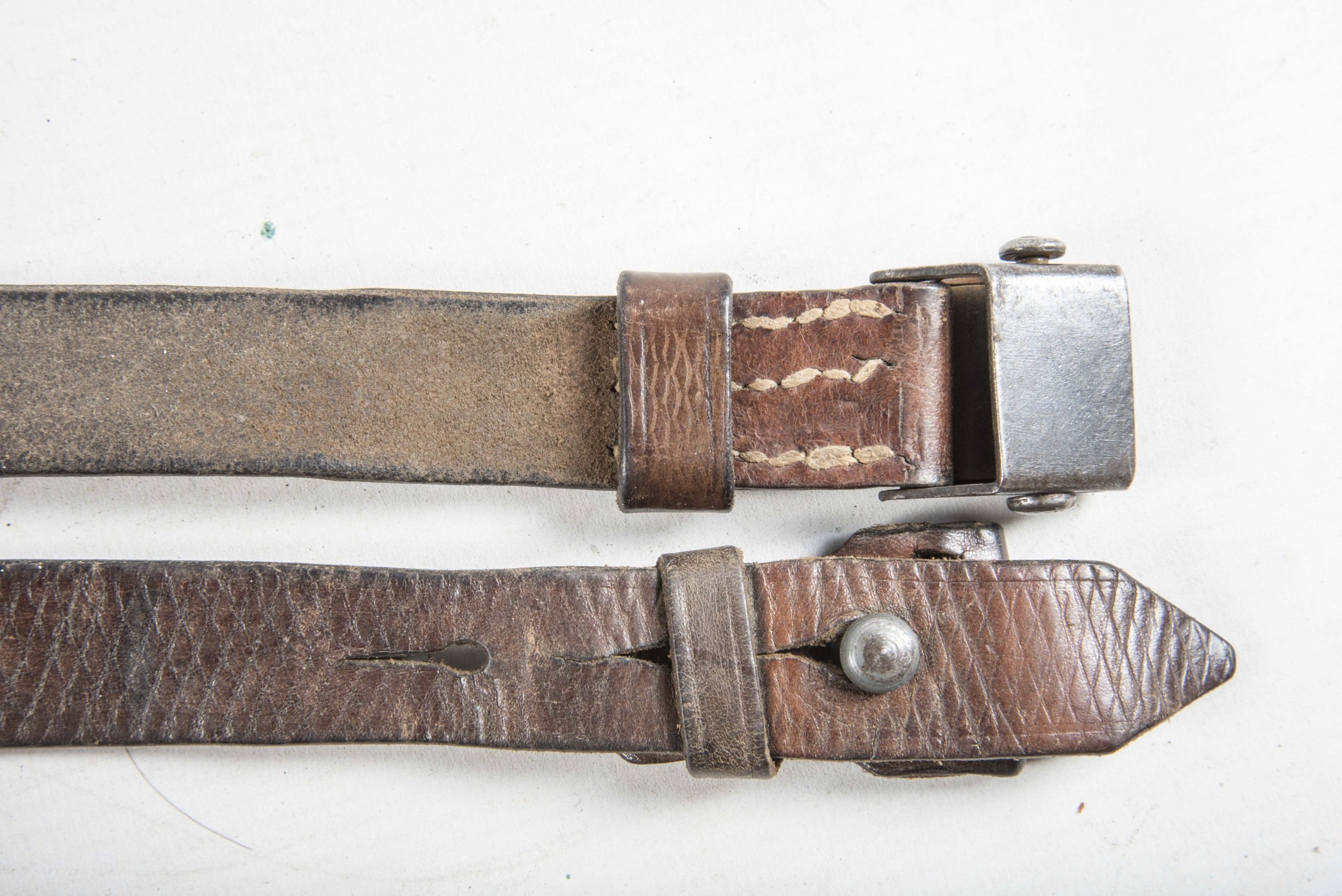 Leather K98 sling marked cog — image 4