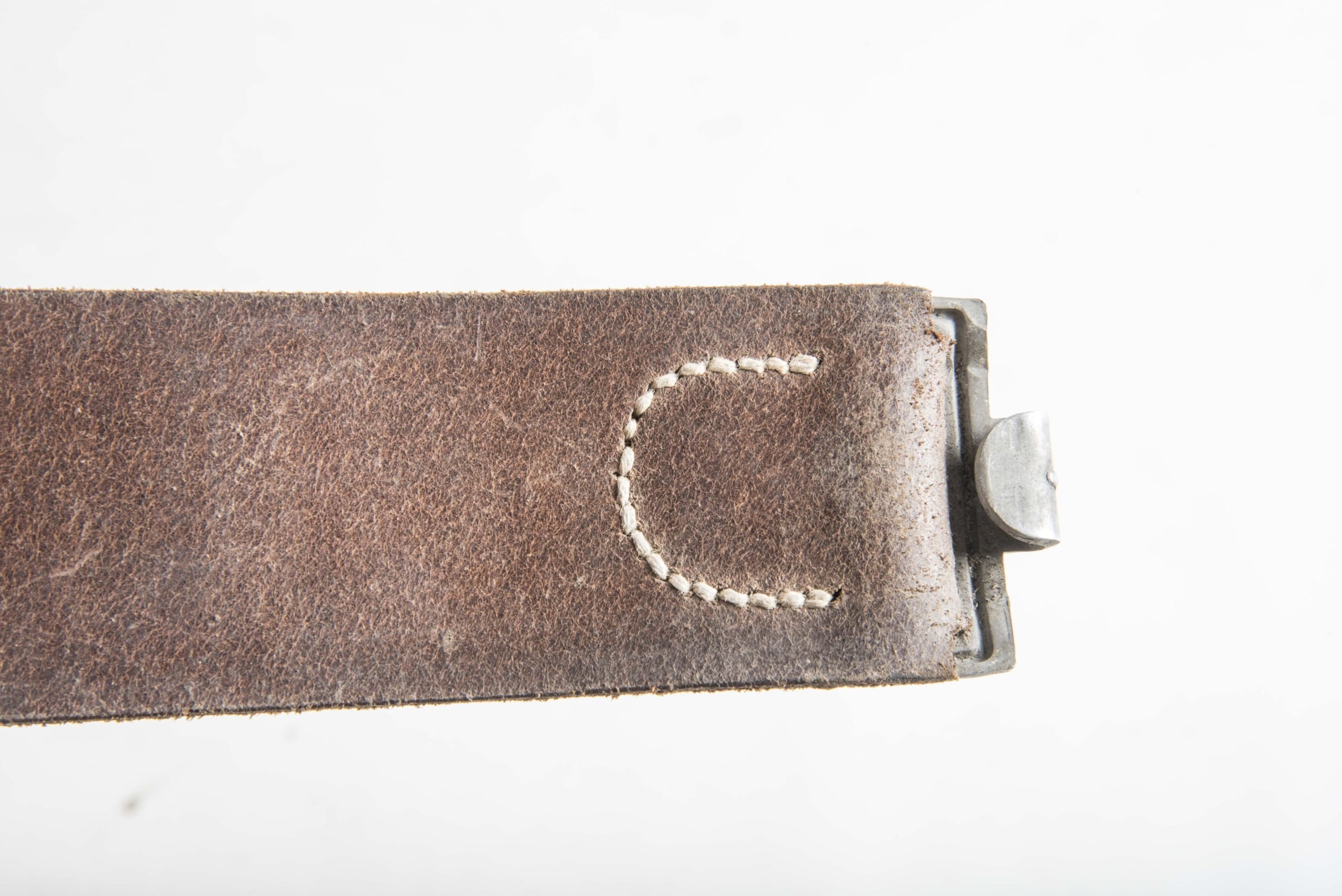 Unissued brown leather equipment belt marked Karl Kühne Lüdenscheid 1938 size 100 — image 7