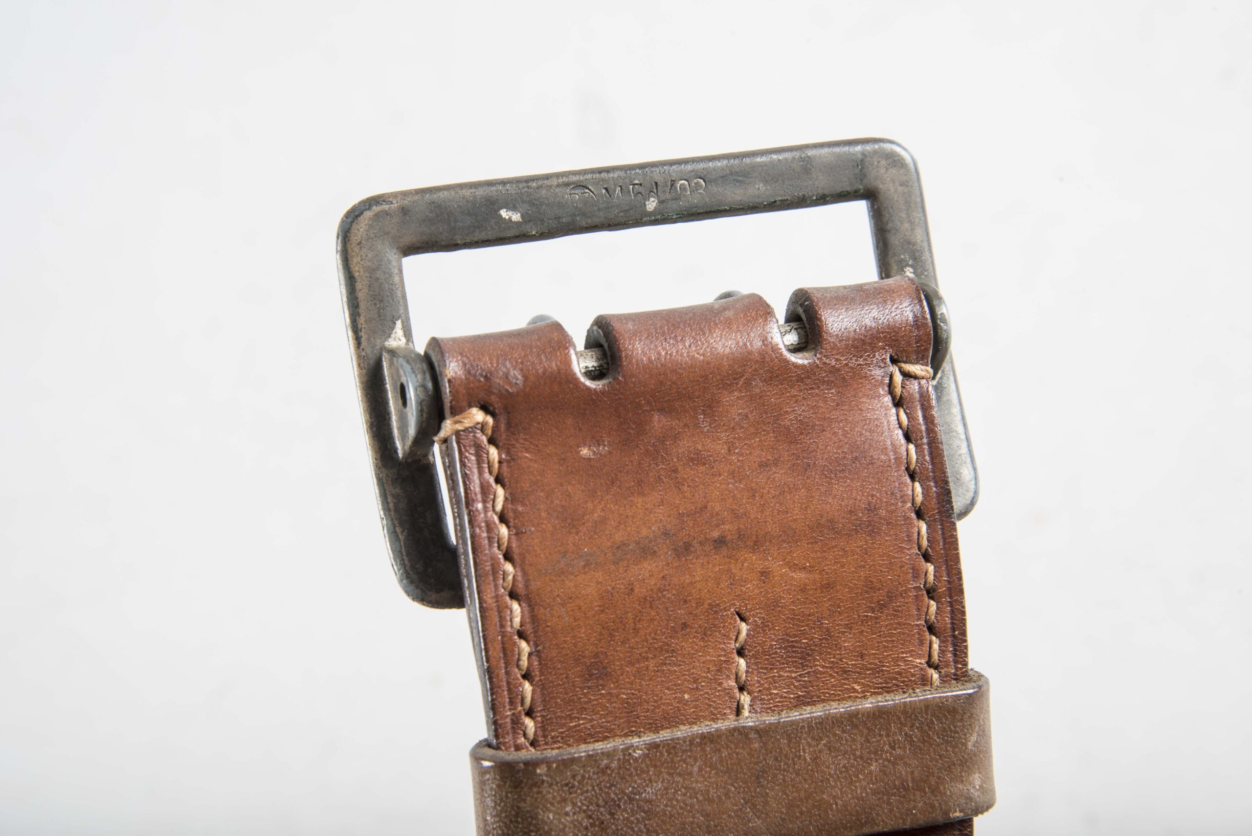 Leather officers Zweidorn belt marked Lüneschloss Solingen — image 8