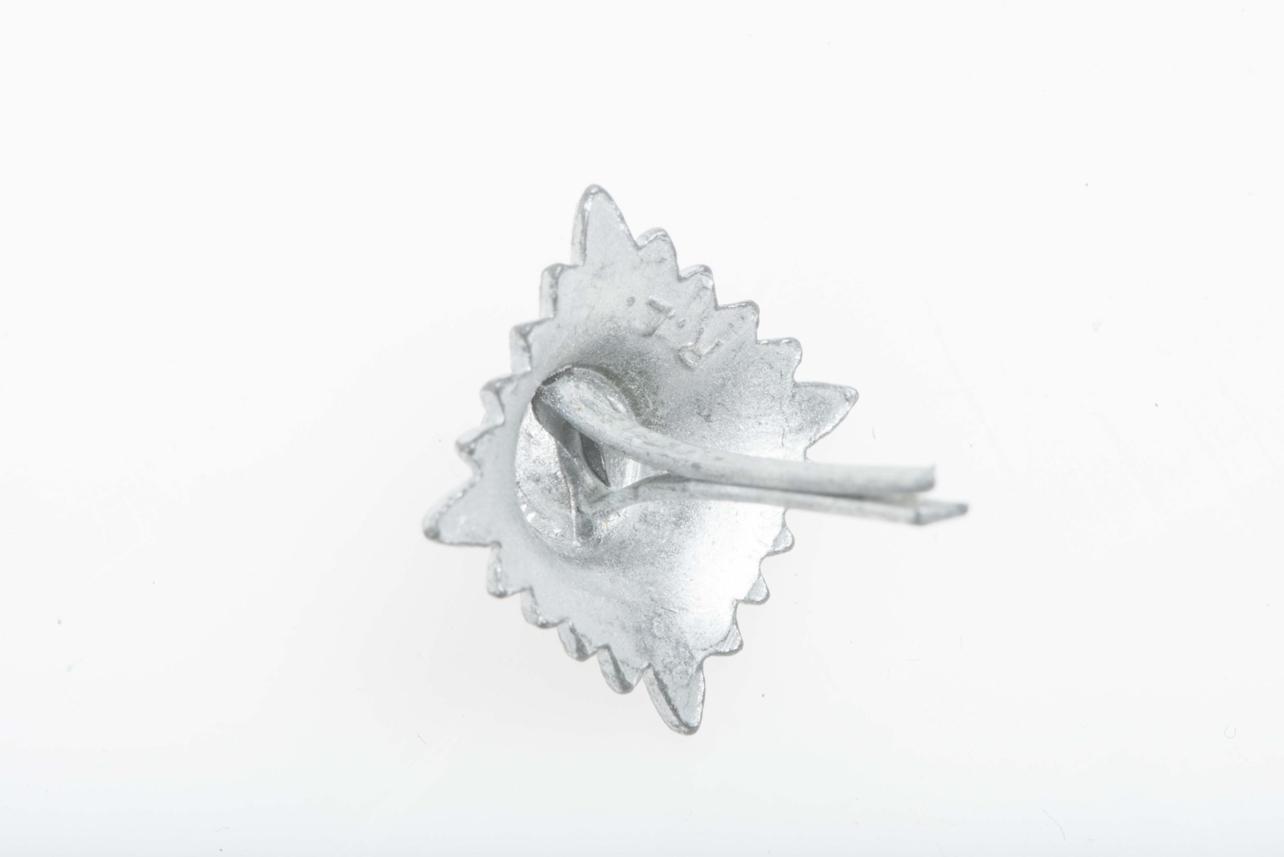 1x Heer / Waffen-SS rank pip in 14 mm size marked R.L. — image 2