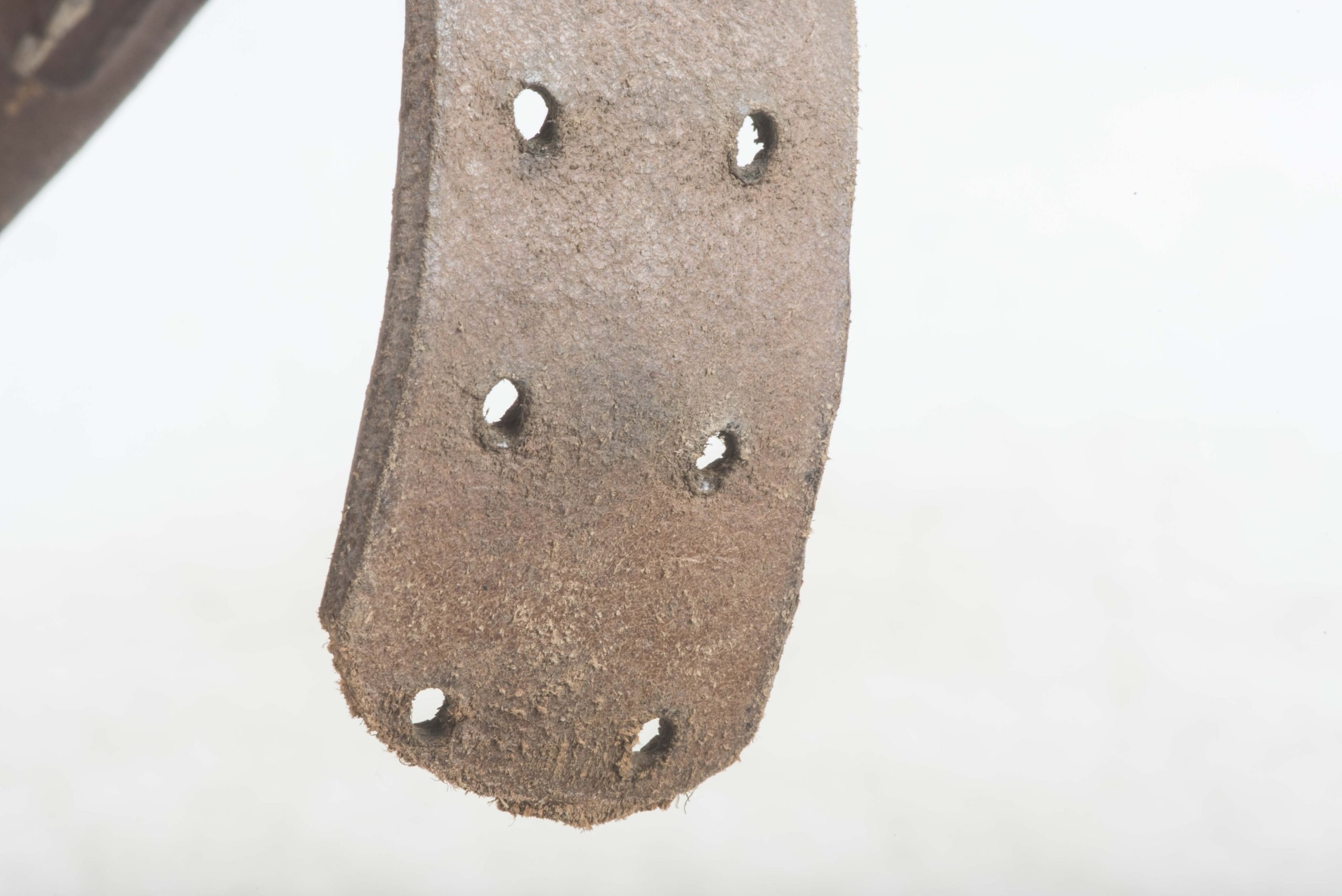 Leather equipment belt marked Wittkop & Co., Bielefeld 1942 named Uffz. Jung — image 11