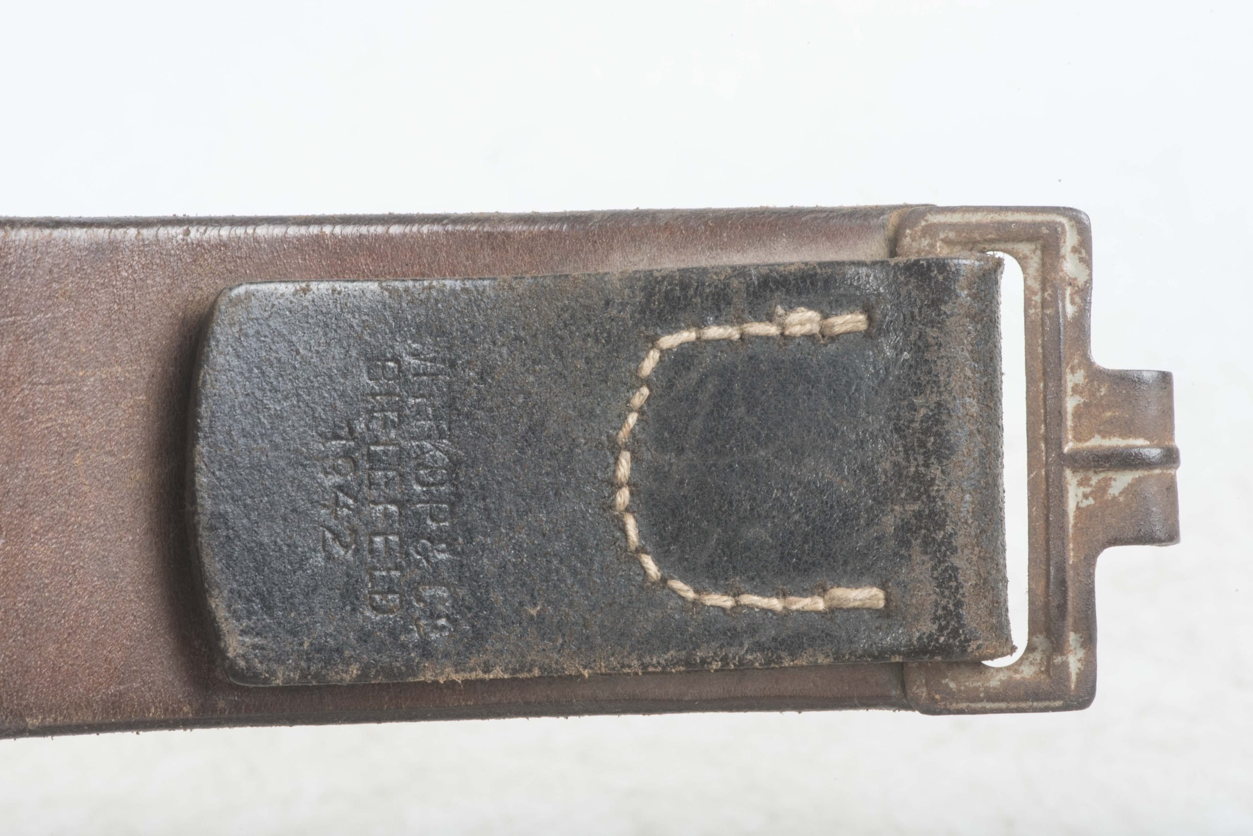 Leather equipment belt marked Wittkop & Co., Bielefeld 1942 named Uffz. Jung — image 6