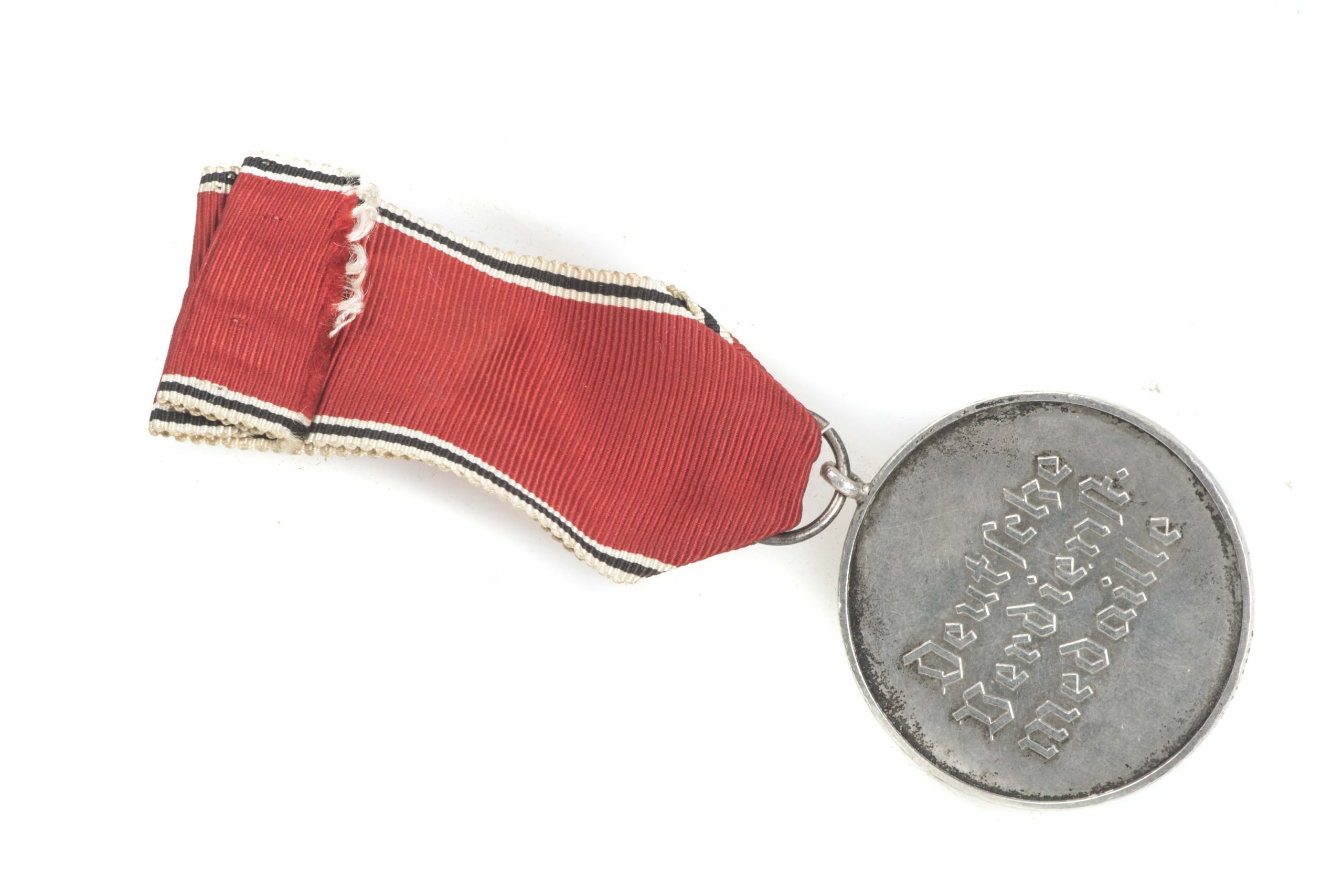 First pattern Deutsche Verdienstmedaille in Silber — image 2