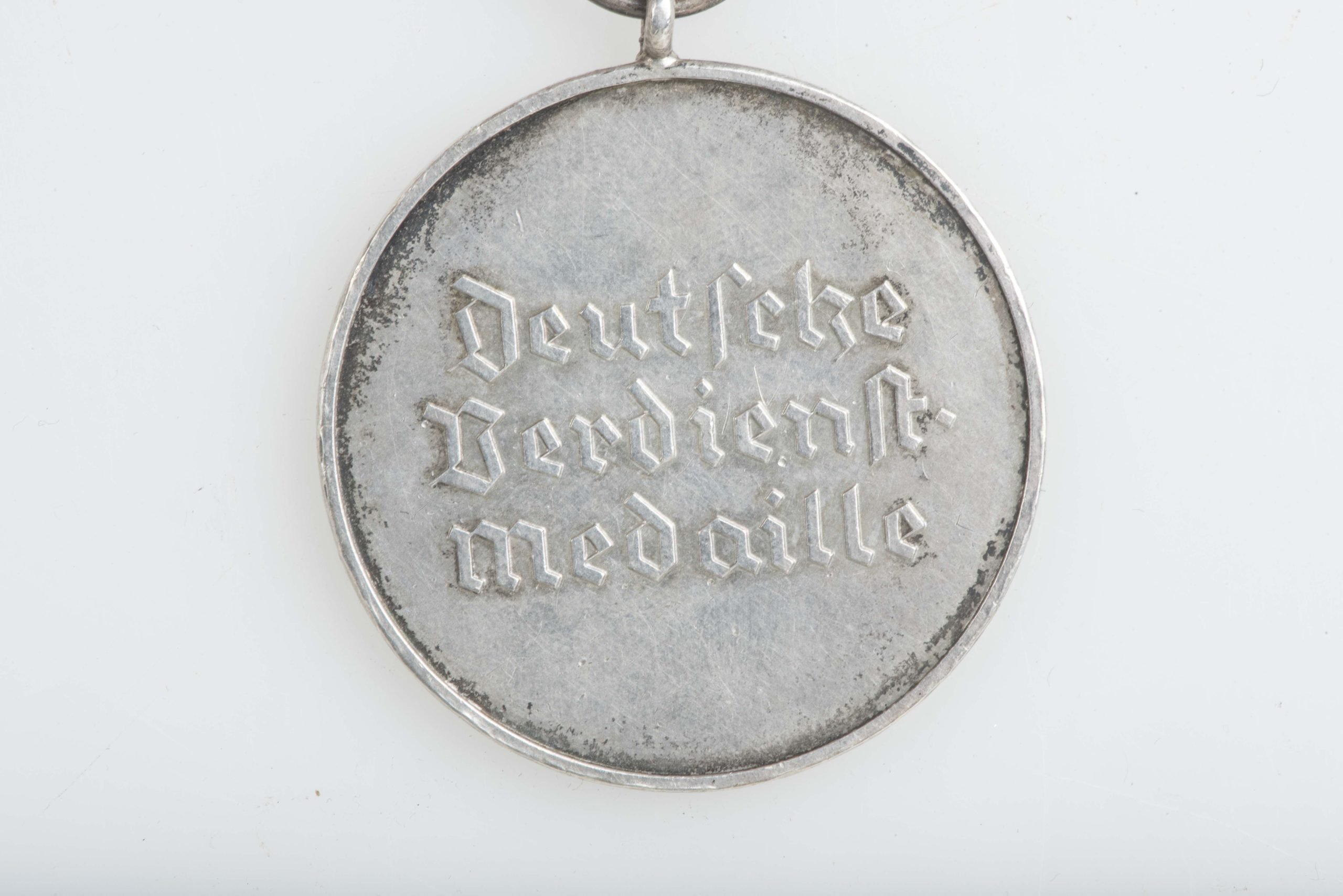 First pattern Deutsche Verdienstmedaille in Silber — image 3