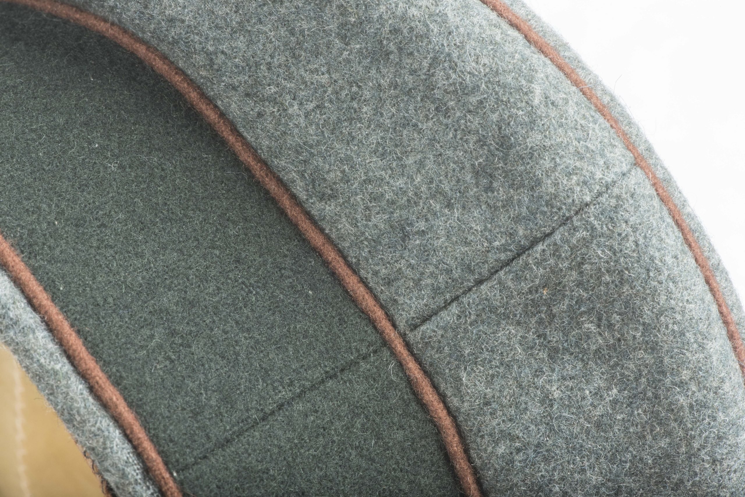 Heer EM / NCO visor for Kradschützen by Deutsche Wertarbeit — image 7