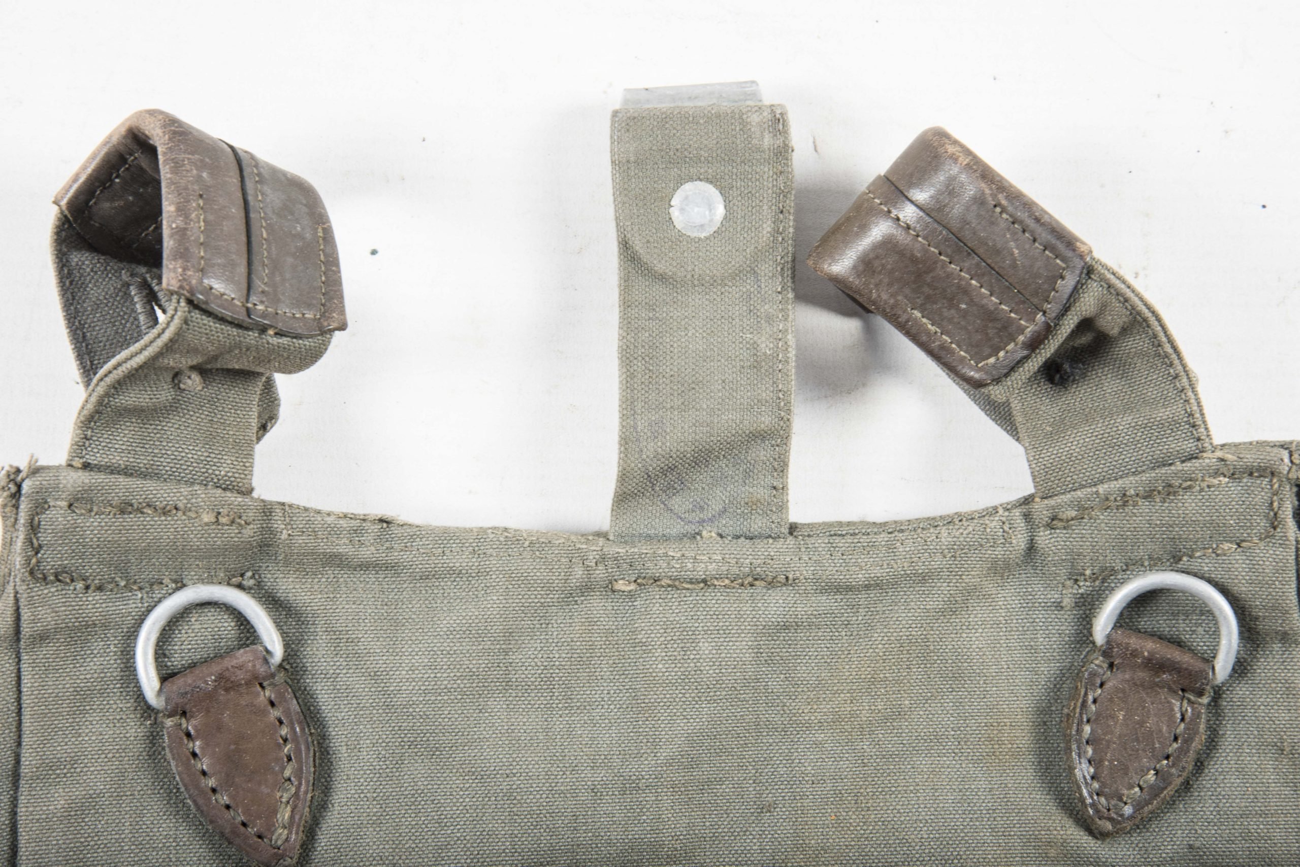 Pre war M31 breadbag marked DRP DSSD — image 9