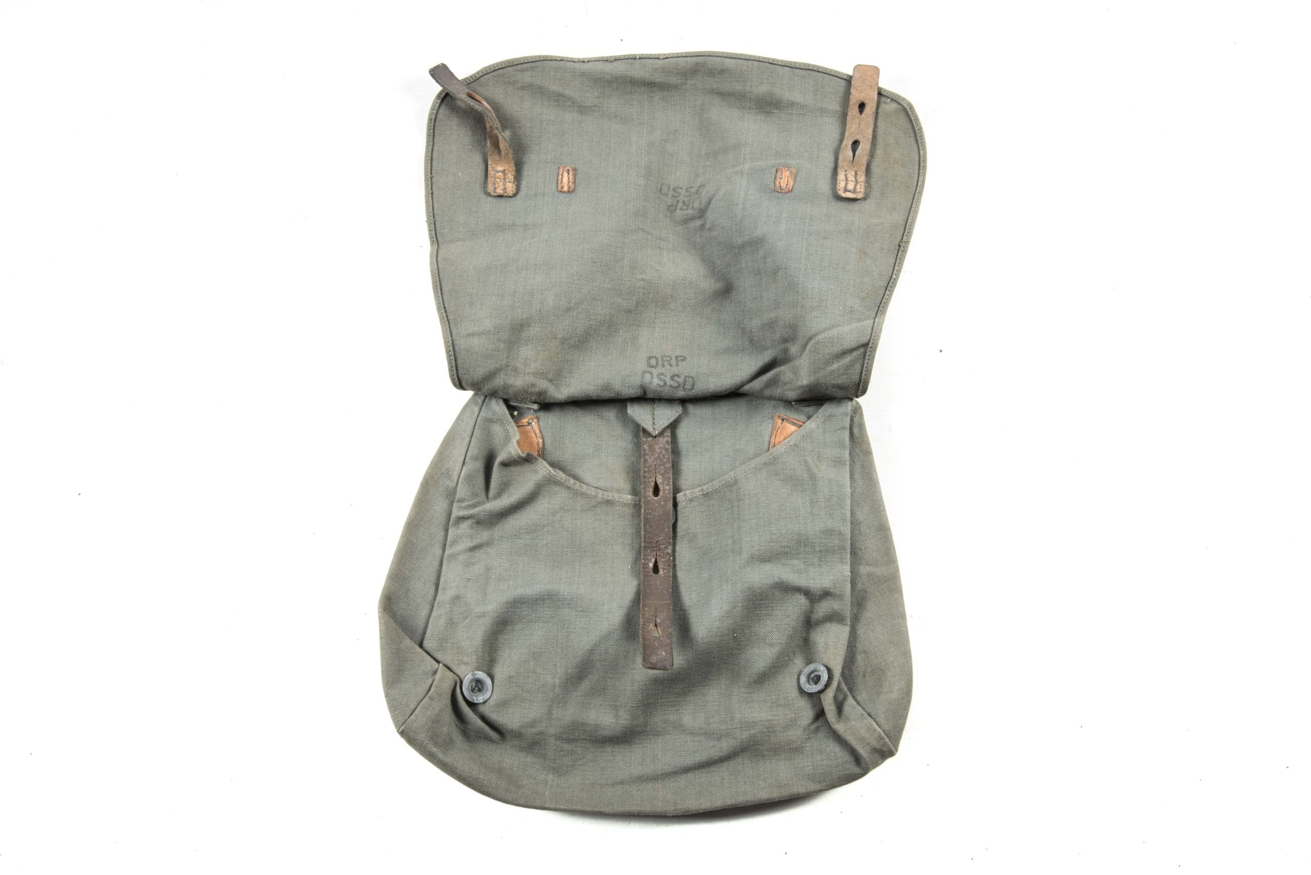 Pre war M31 breadbag marked DRP DSSD — image 4