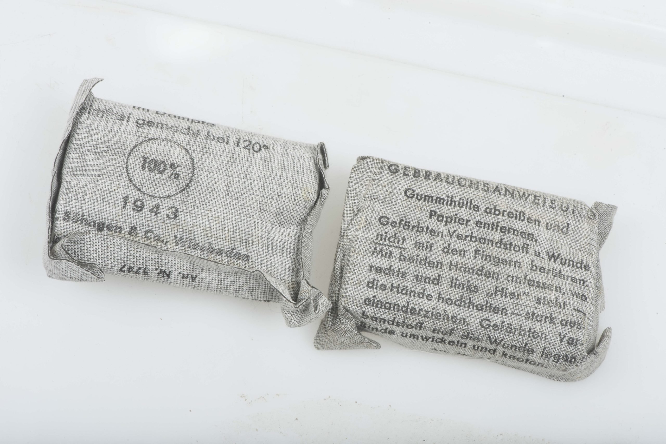 8 matching Sanitäter bandages dated 1943 — image 4