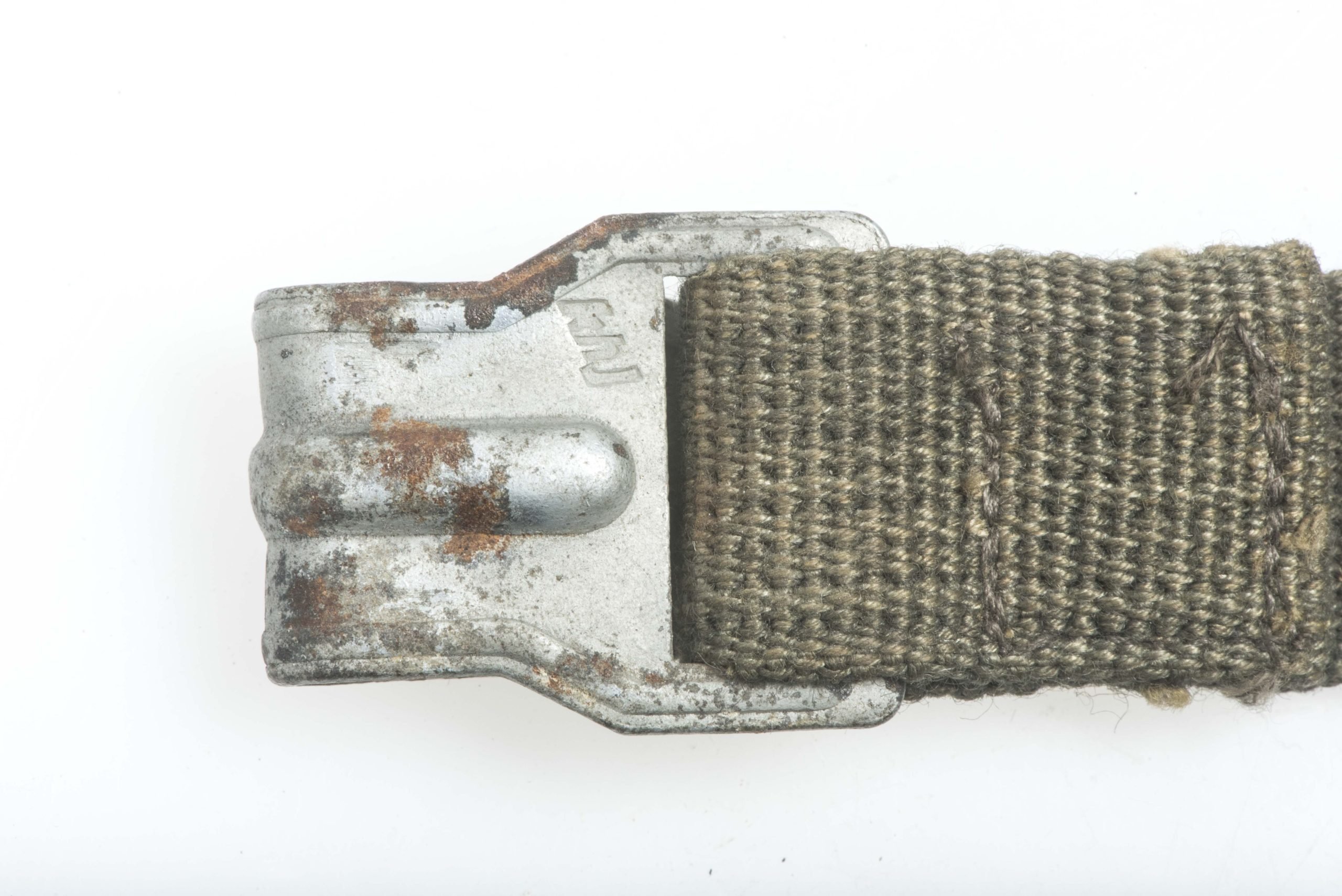 Textbook late war matching set of gasmask canister straps marked ebd 44 — image 7