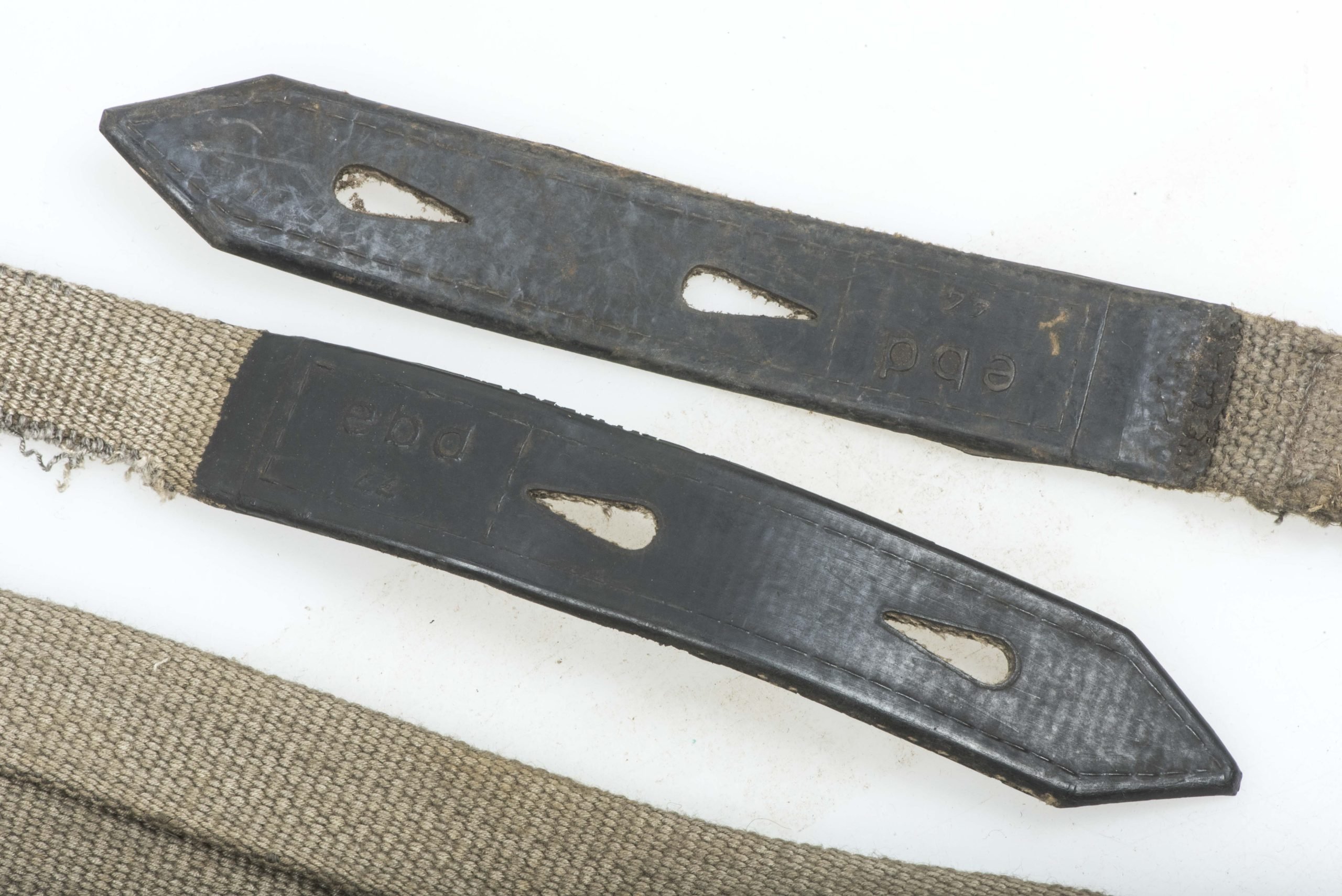 Textbook late war matching set of gasmask canister straps marked ebd 44 — image 3