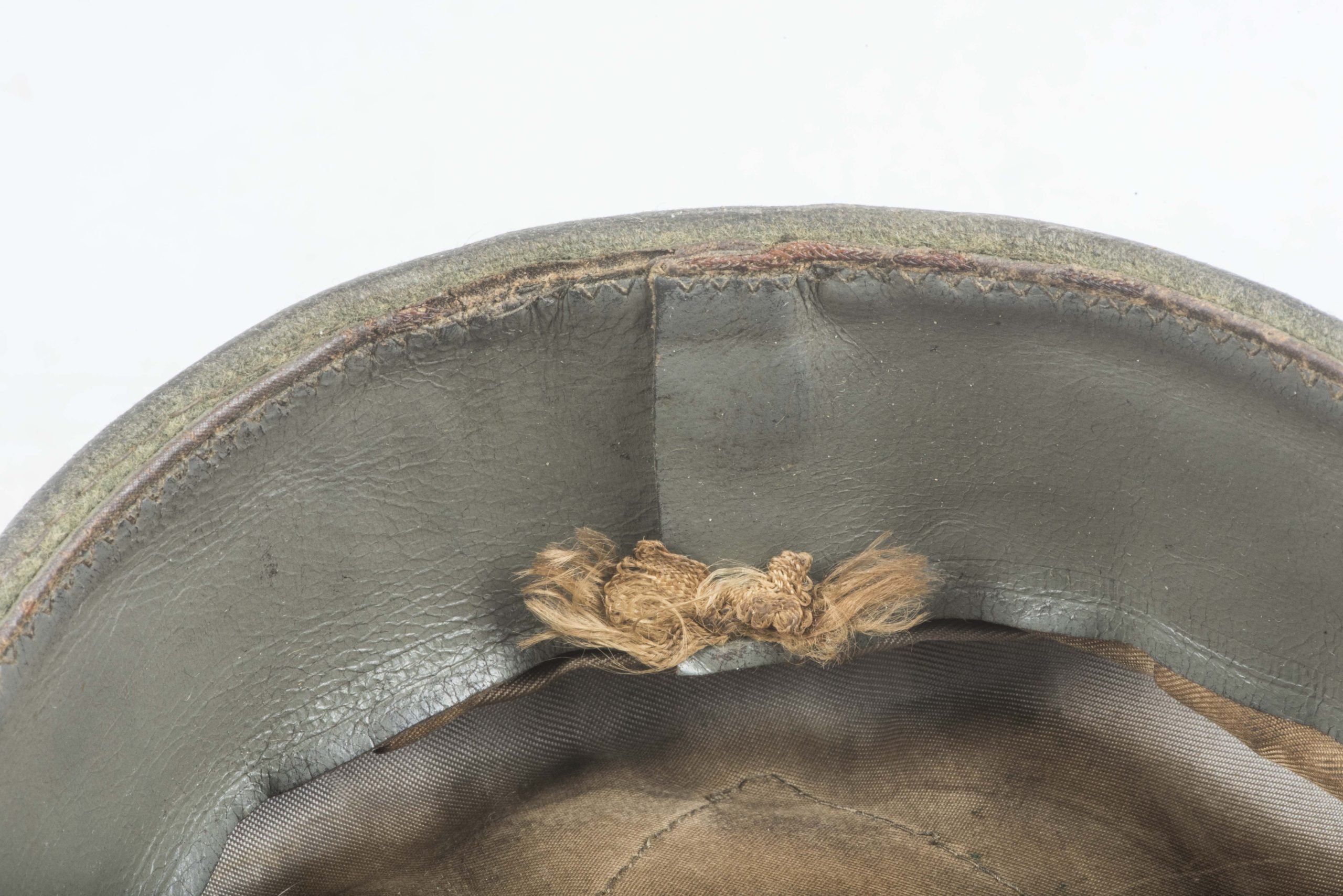Heer officer Carl Wagner visor for Offiziere der Infanterie — image 12