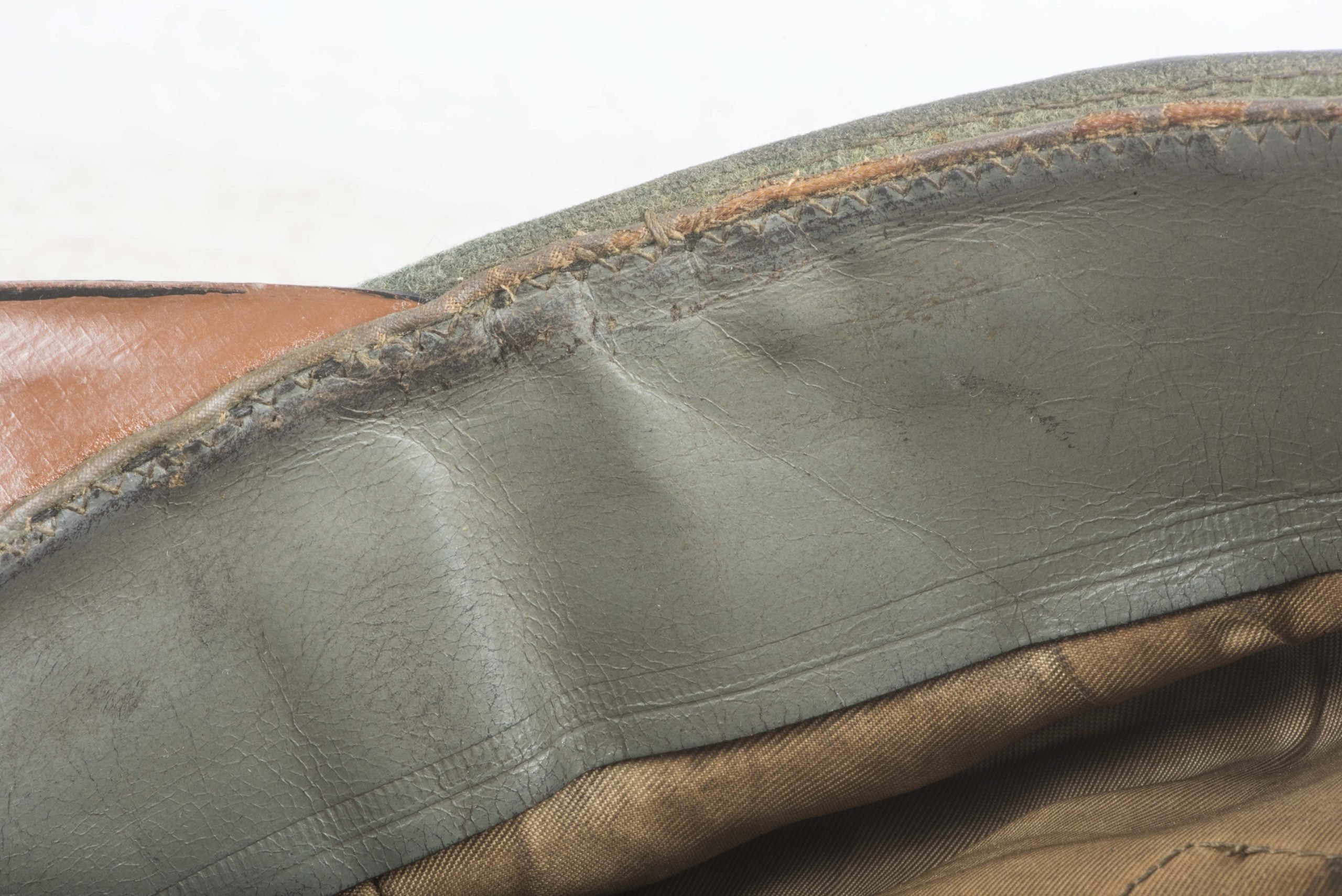 Heer officer Carl Wagner visor for Offiziere der Infanterie — image 13