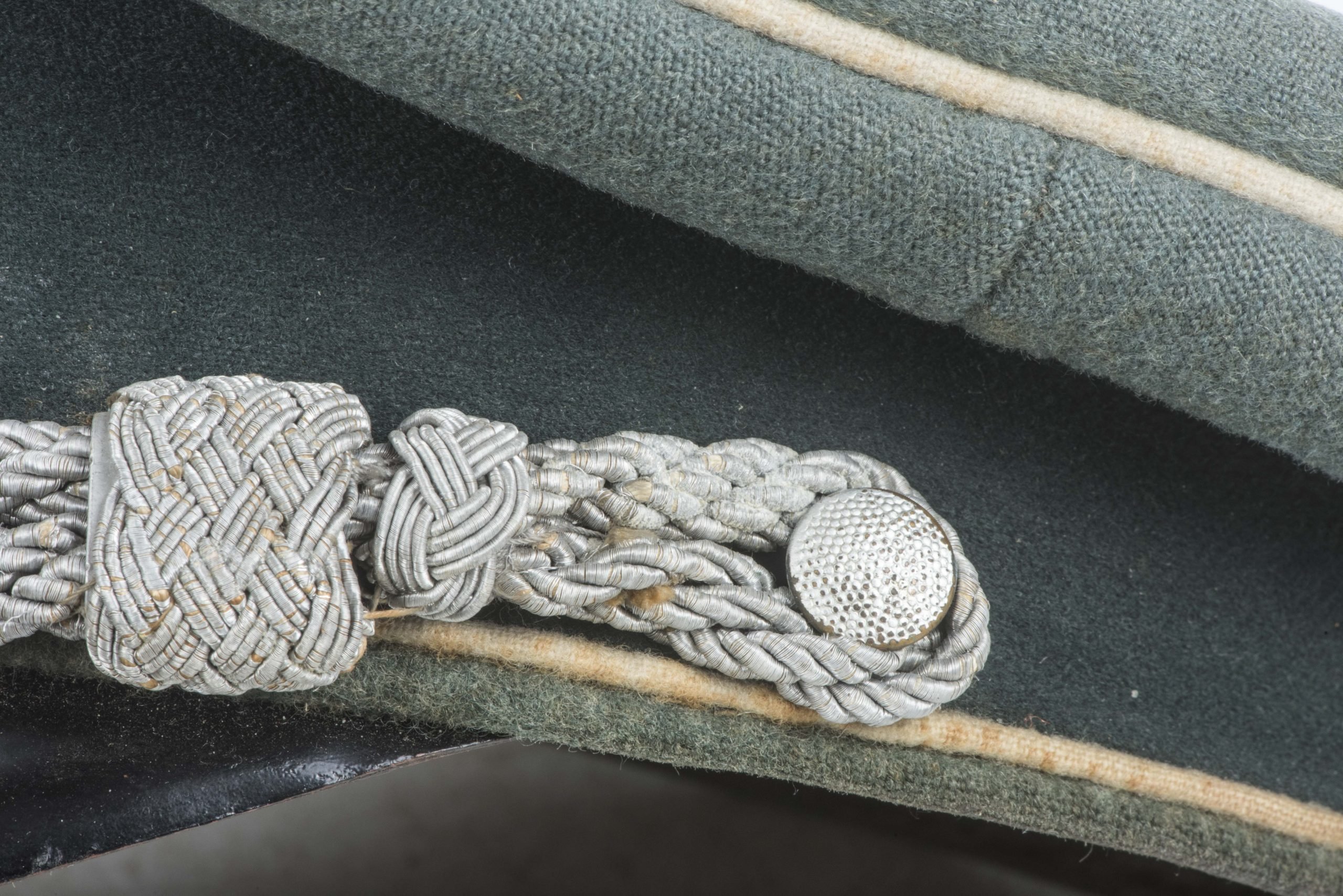 Heer officer Carl Wagner visor for Offiziere der Infanterie — image 9