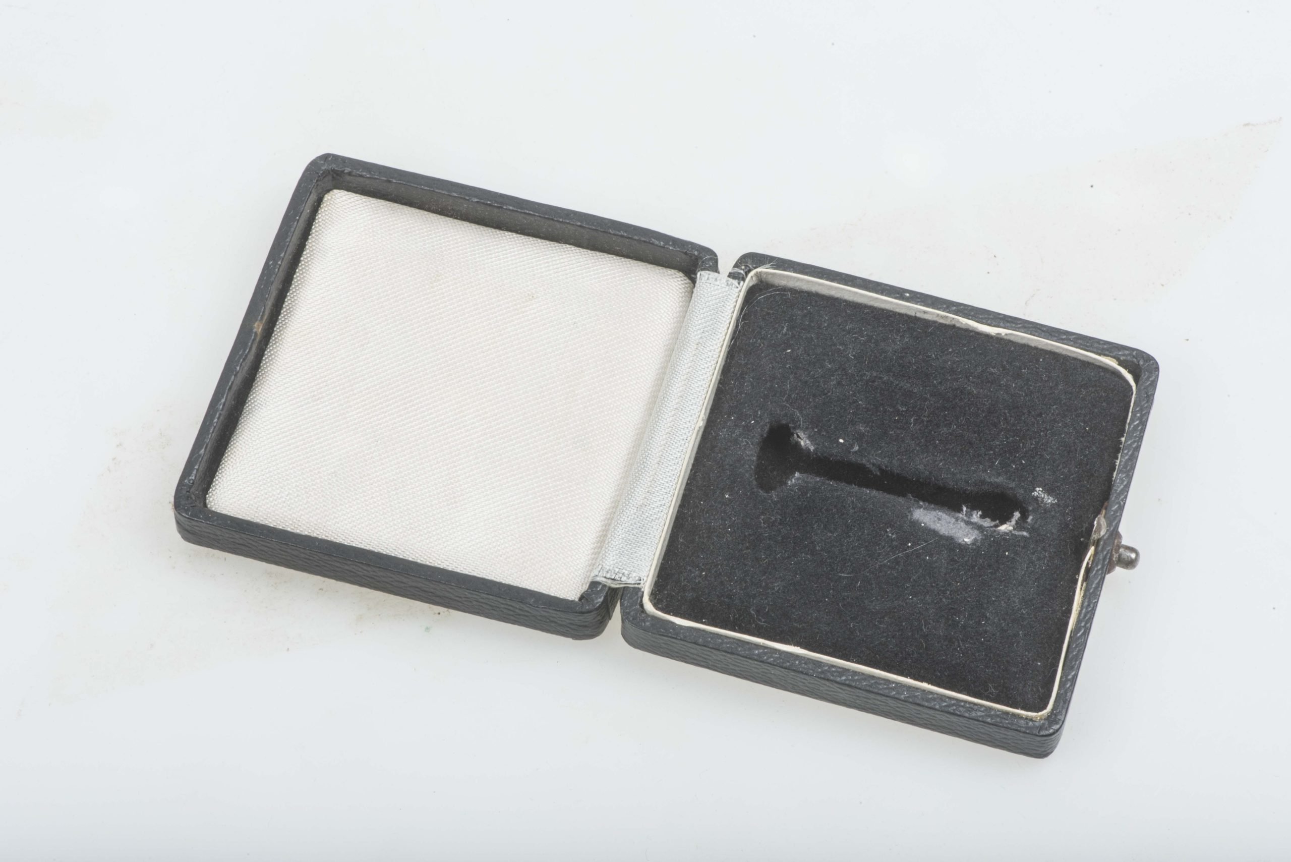 Nahkampfspange Soldbuch grouping Paul Pützer, Grenadier-Regiment 453 and 2. Fallschirmjäger-Division — image 29