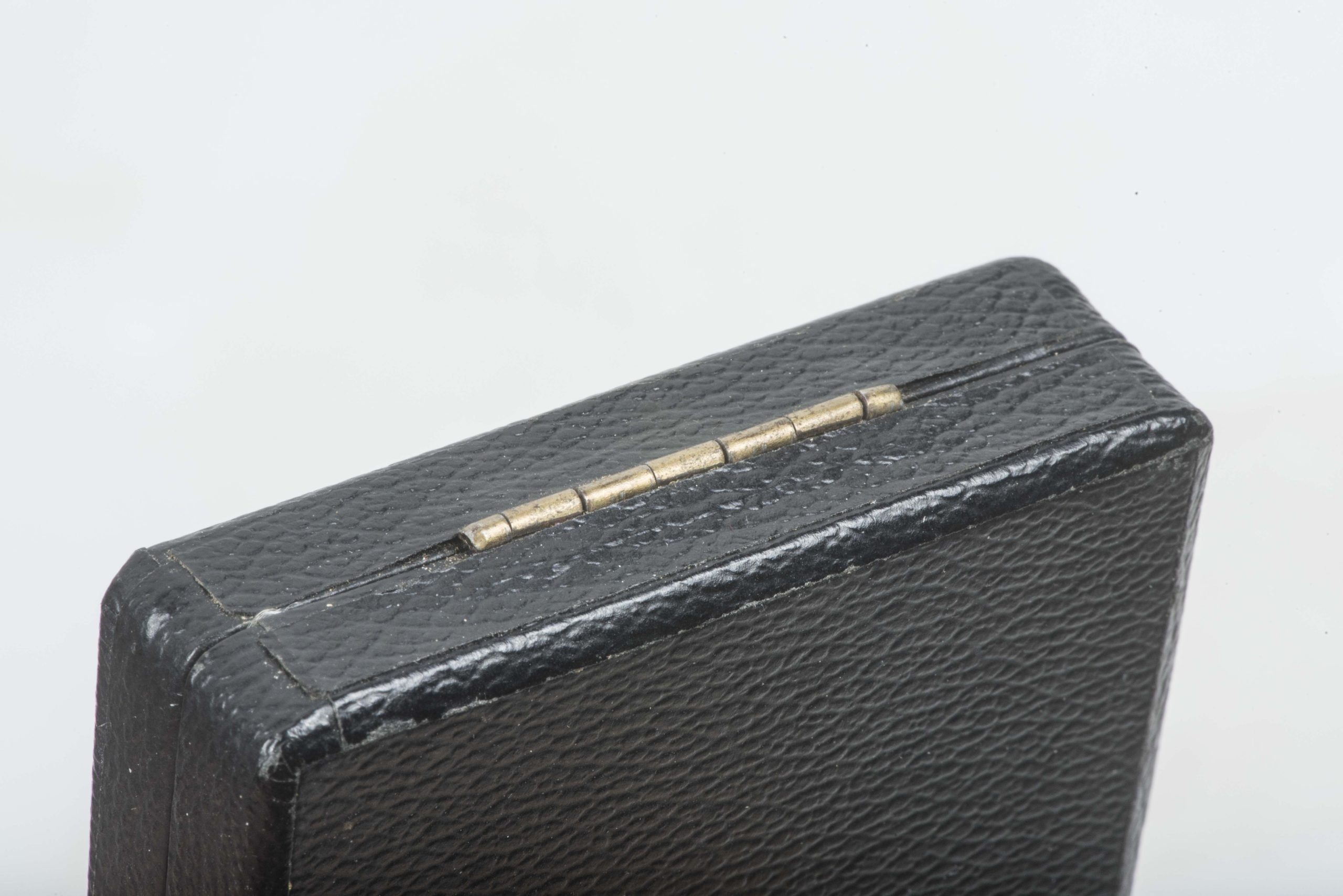 Nahkampfspange Soldbuch grouping Paul Pützer, Grenadier-Regiment 453 and 2. Fallschirmjäger-Division — image 32