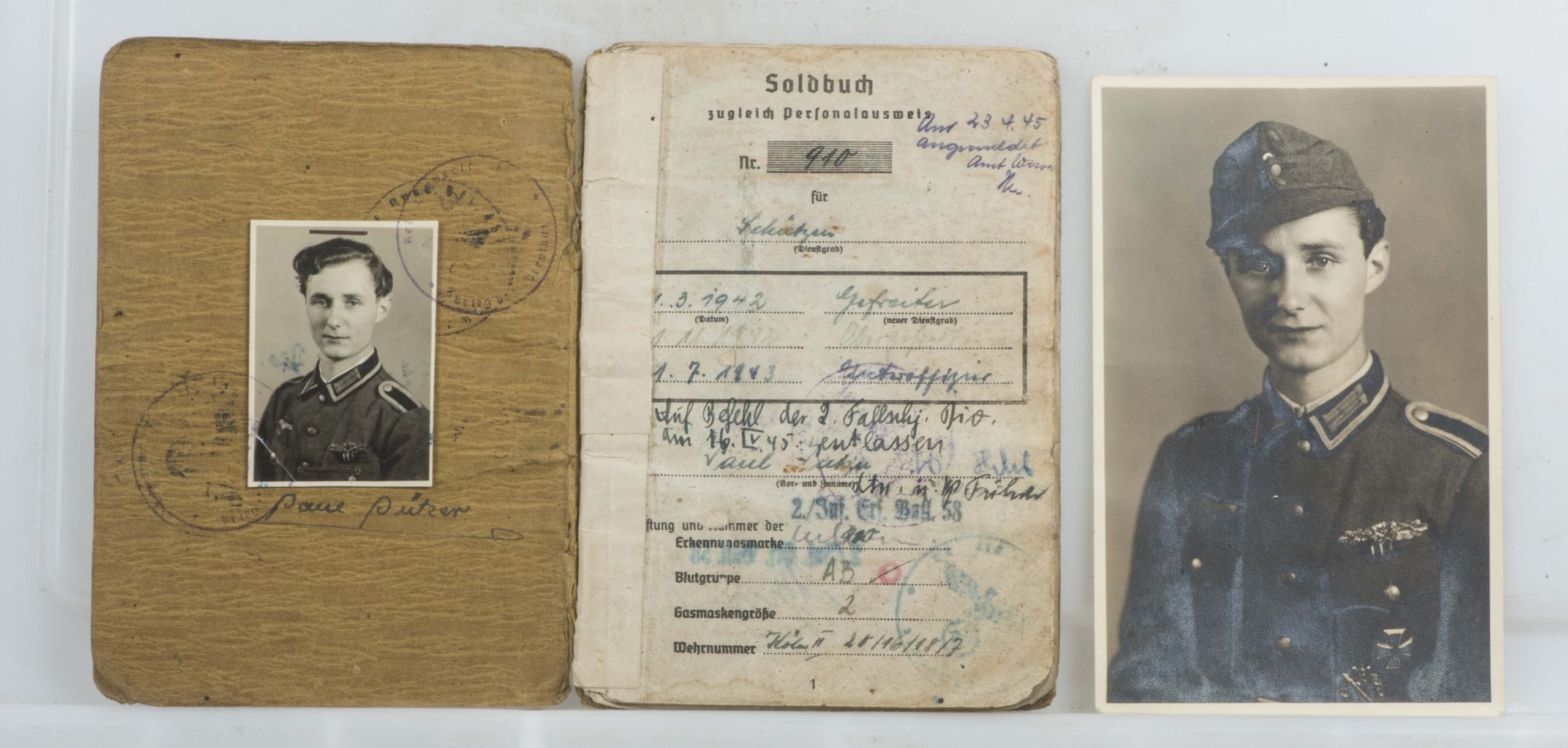 Nahkampfspange Soldbuch grouping Paul Pützer, Grenadier-Regiment 453 and 2. Fallschirmjäger-Division — image 34