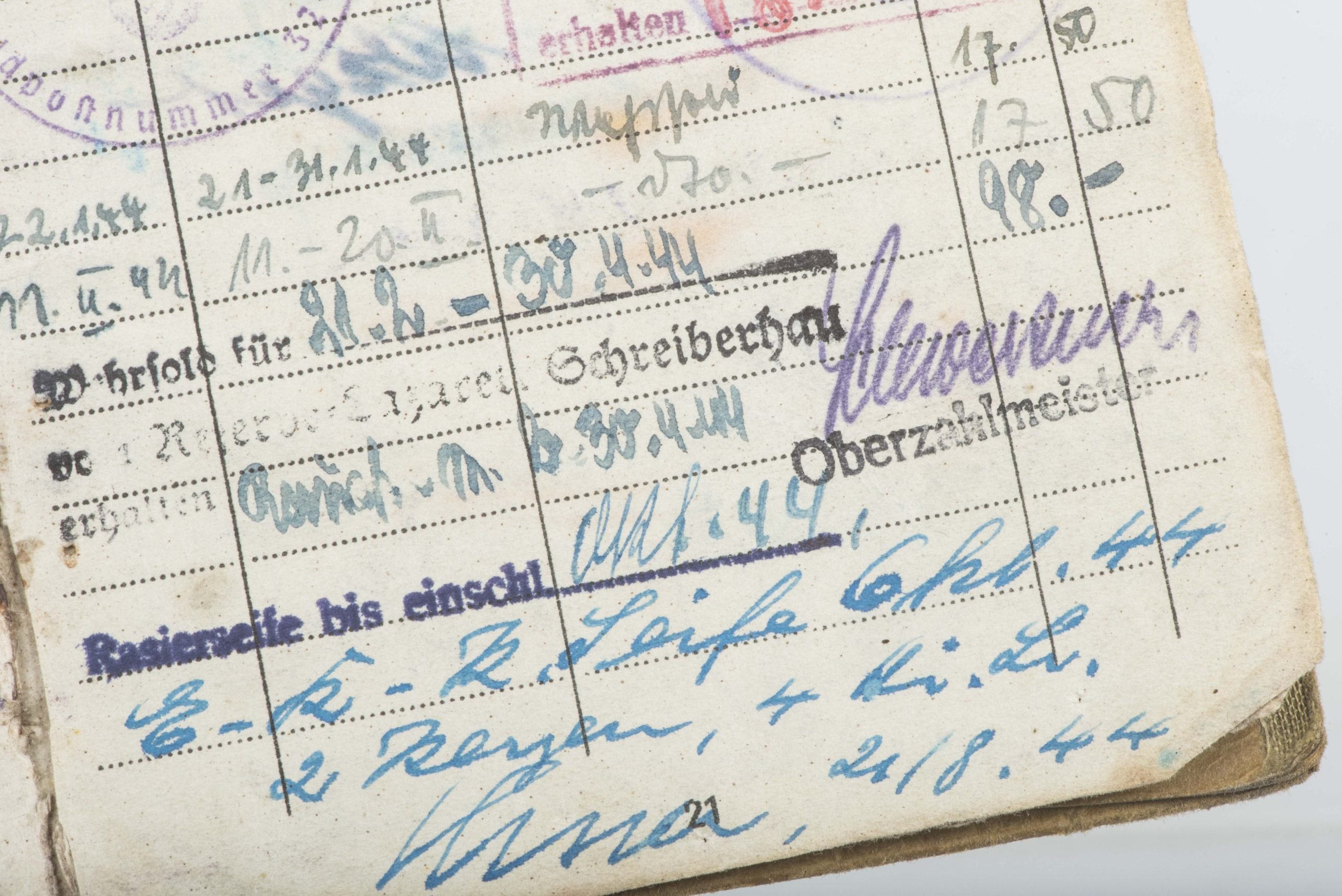 Nahkampfspange Soldbuch grouping Paul Pützer, Grenadier-Regiment 453 and 2. Fallschirmjäger-Division — image 68