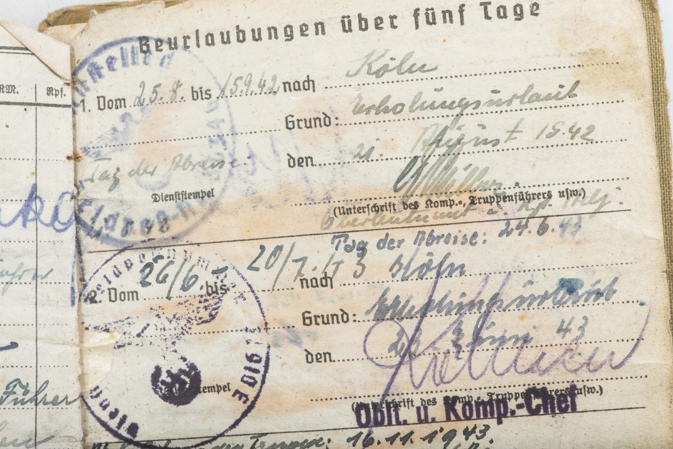 Nahkampfspange Soldbuch grouping Paul Pützer, Grenadier-Regiment 453 and 2. Fallschirmjäger-Division — image 73