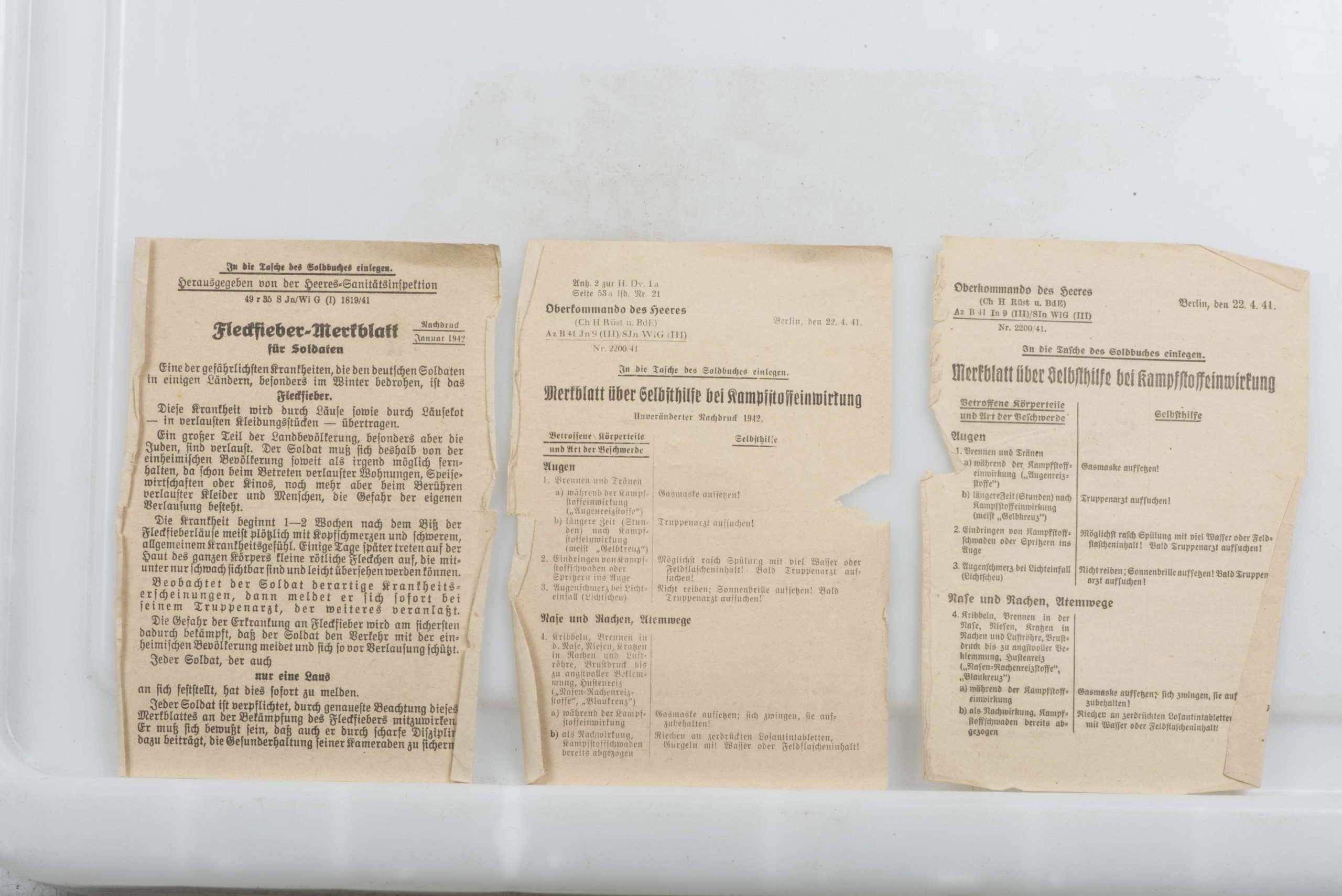 Afrikakorps Soldbuch grouping to Gefreiter Gerhard Strauß — image 2