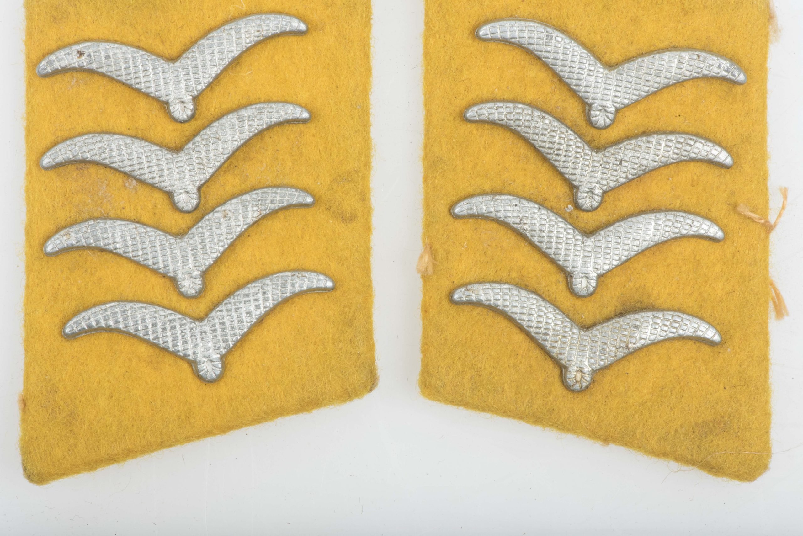 Matching Luftwaffe collar tabs — image 2