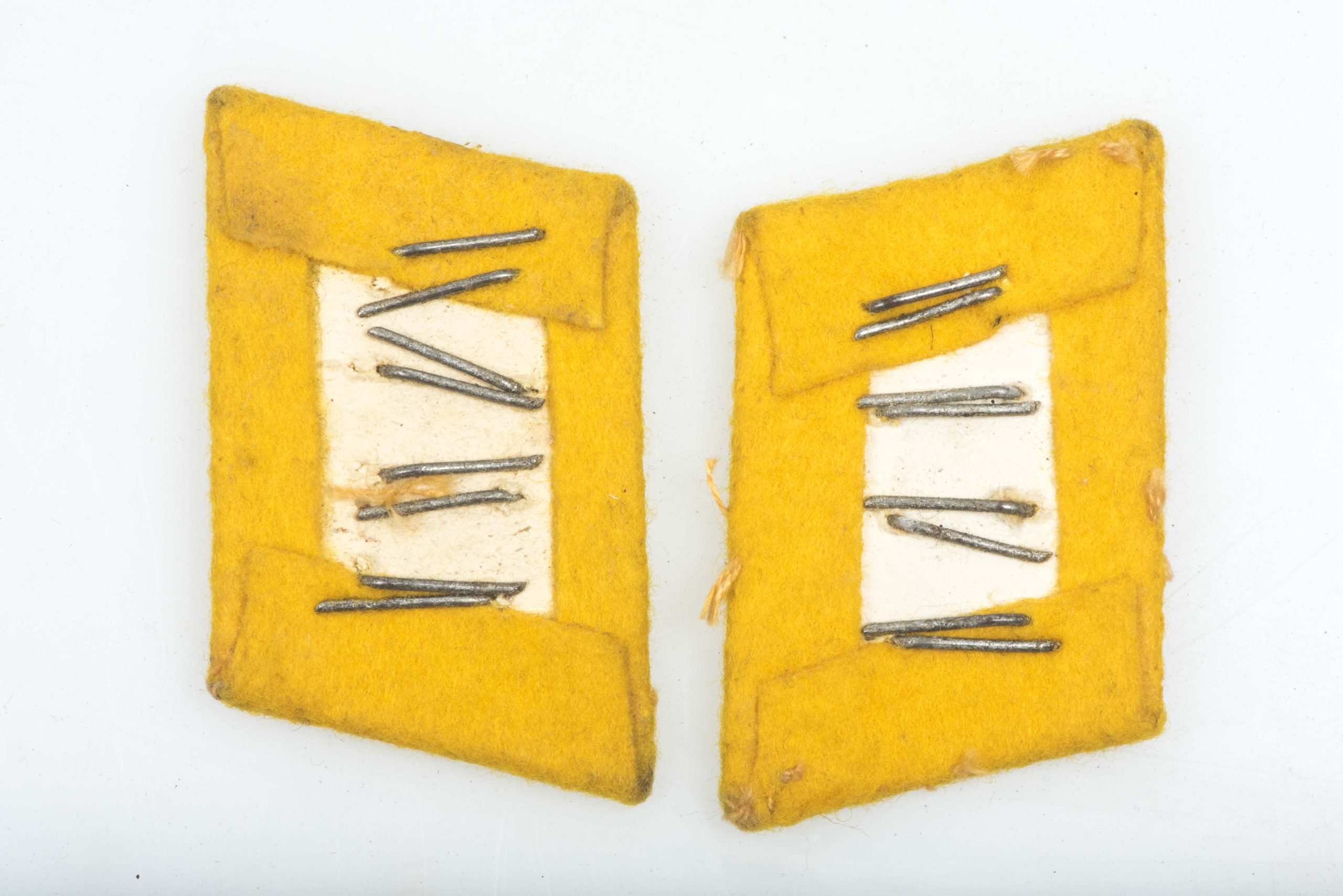 Matching Luftwaffe collar tabs — image 3