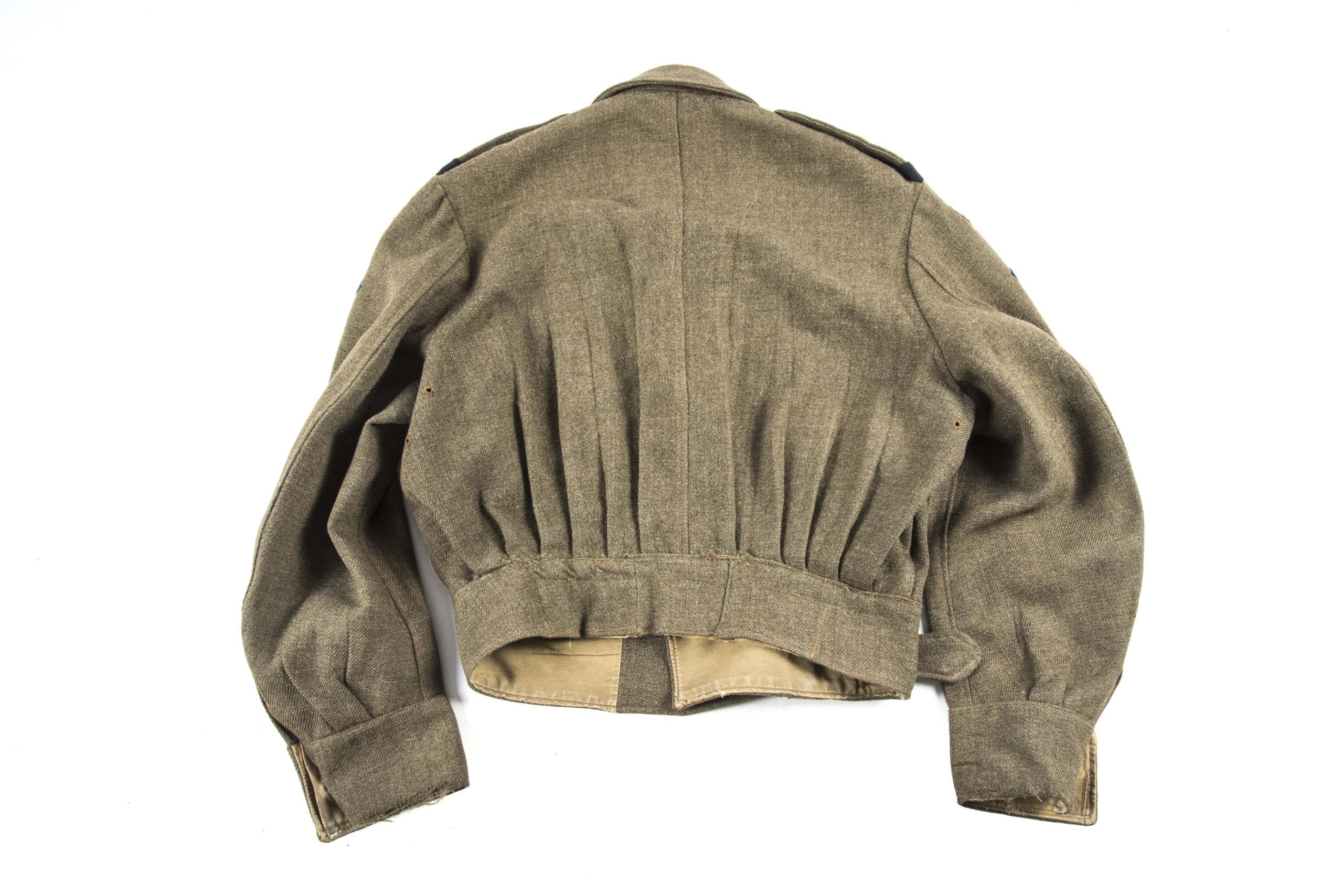 Canadian Battledress 6th Light Anti-Aircraft Regiment, Royal Canadian Artillery — image 10