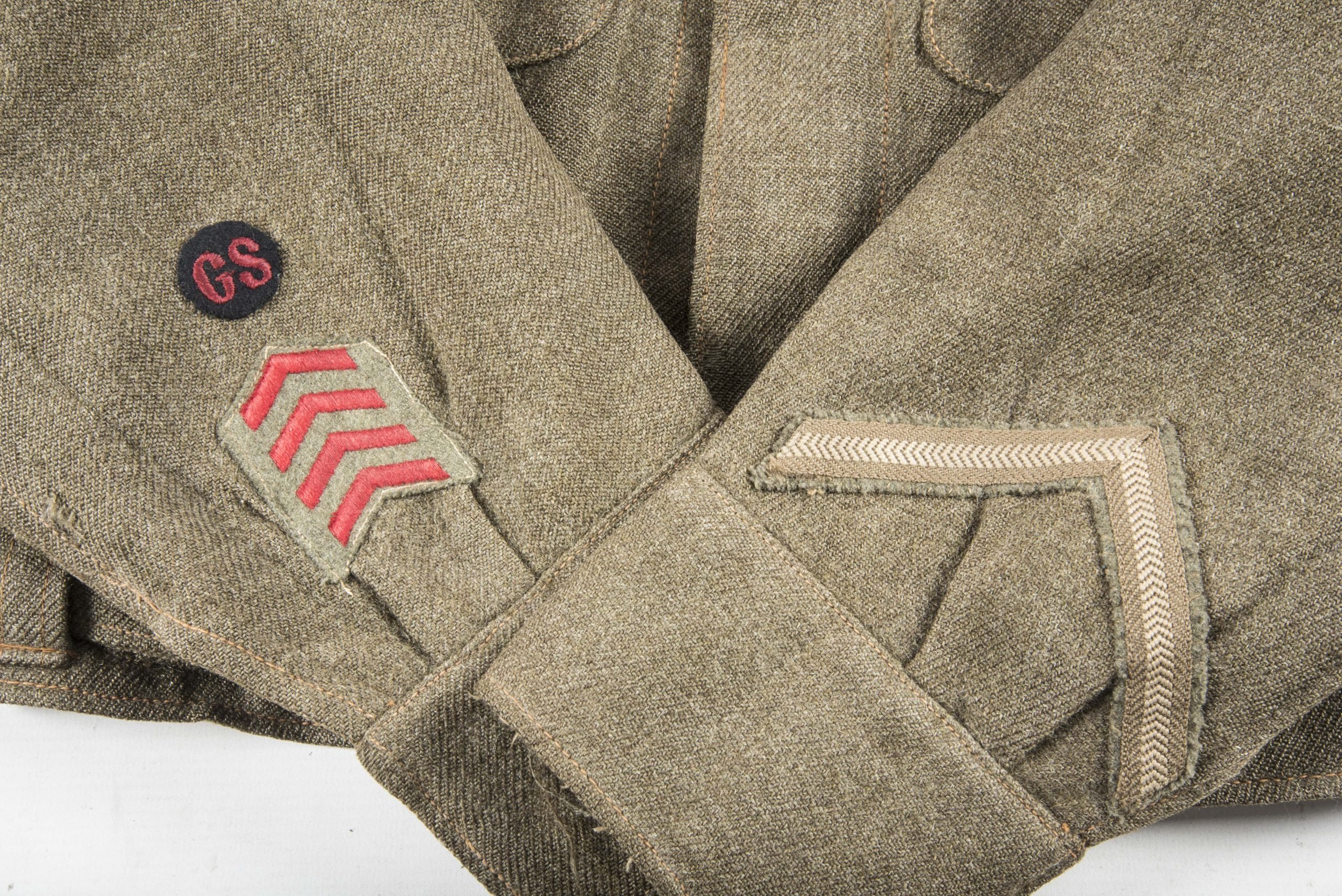 Canadian Battledress 6th Light Anti-Aircraft Regiment, Royal Canadian Artillery — image 9