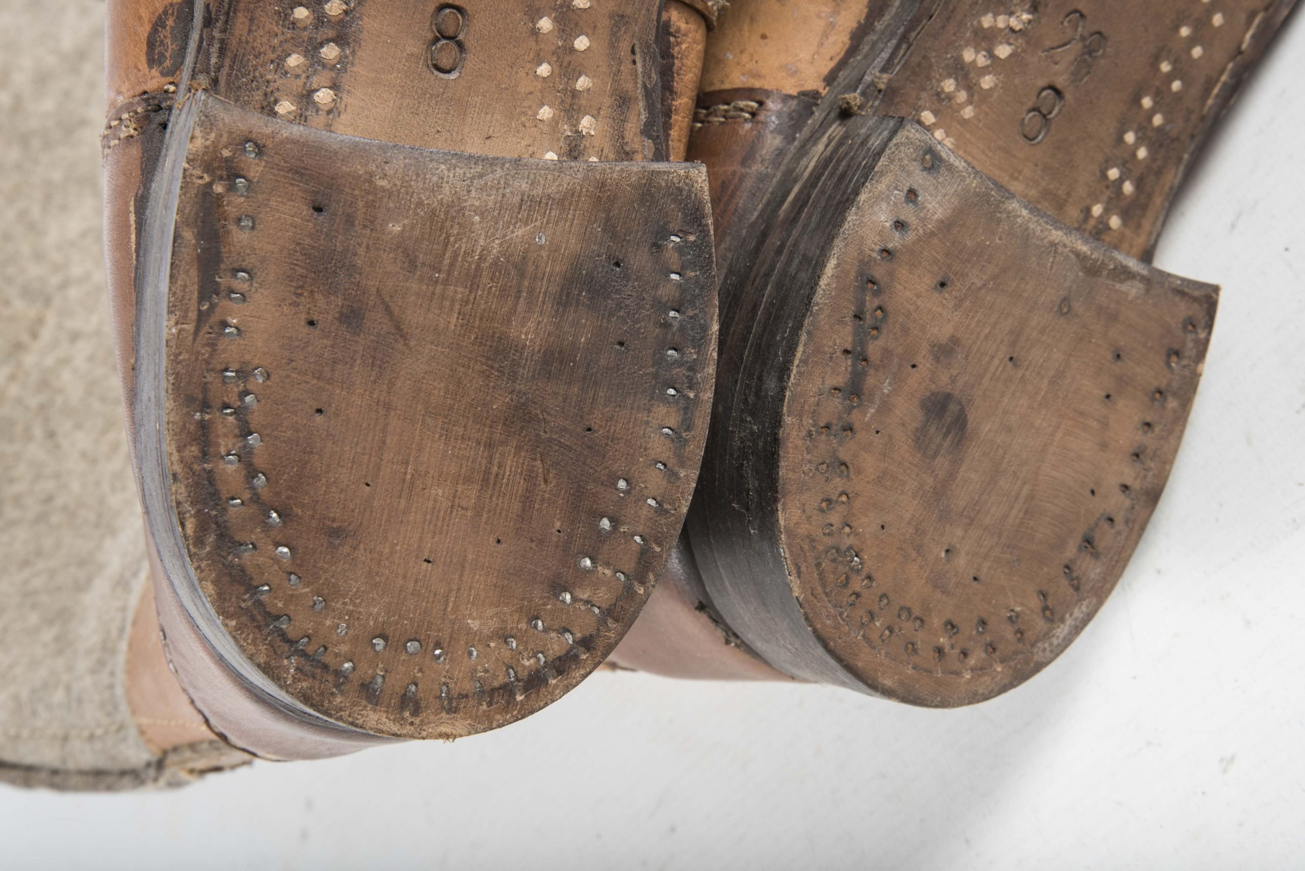 Unissued EM / NCO felt boots marked 0/0656/0013 — image 11