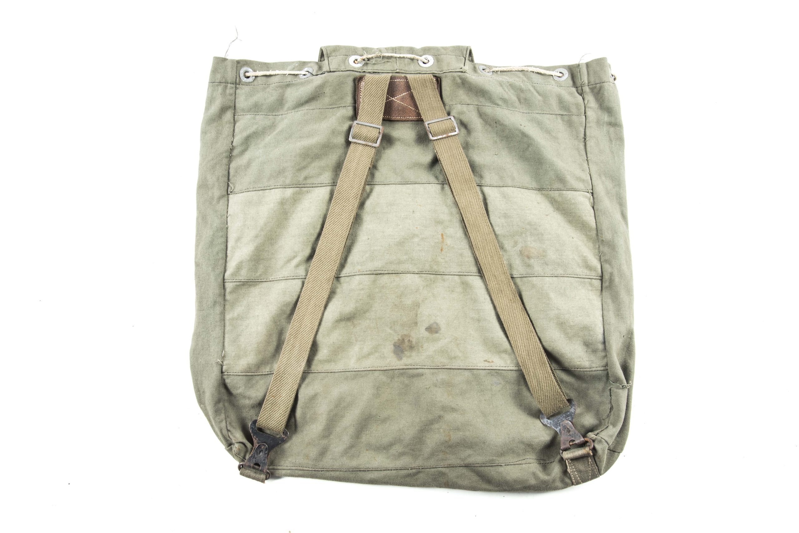 Rucksack made from Fallschirmjäger Splittertarn-B fabric — image 11