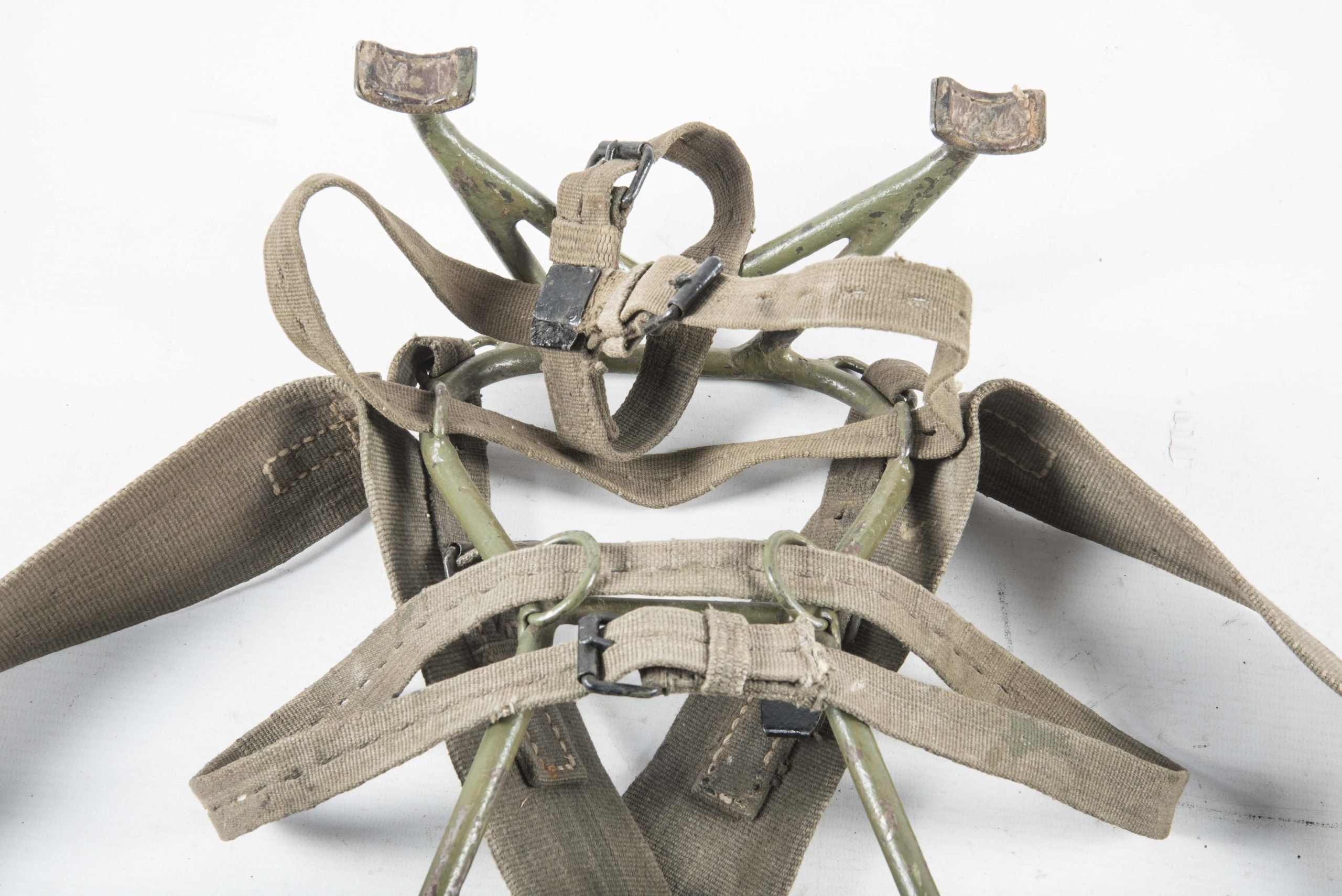 Mid war mortar carrying frame marked bvk 1943 — image 2