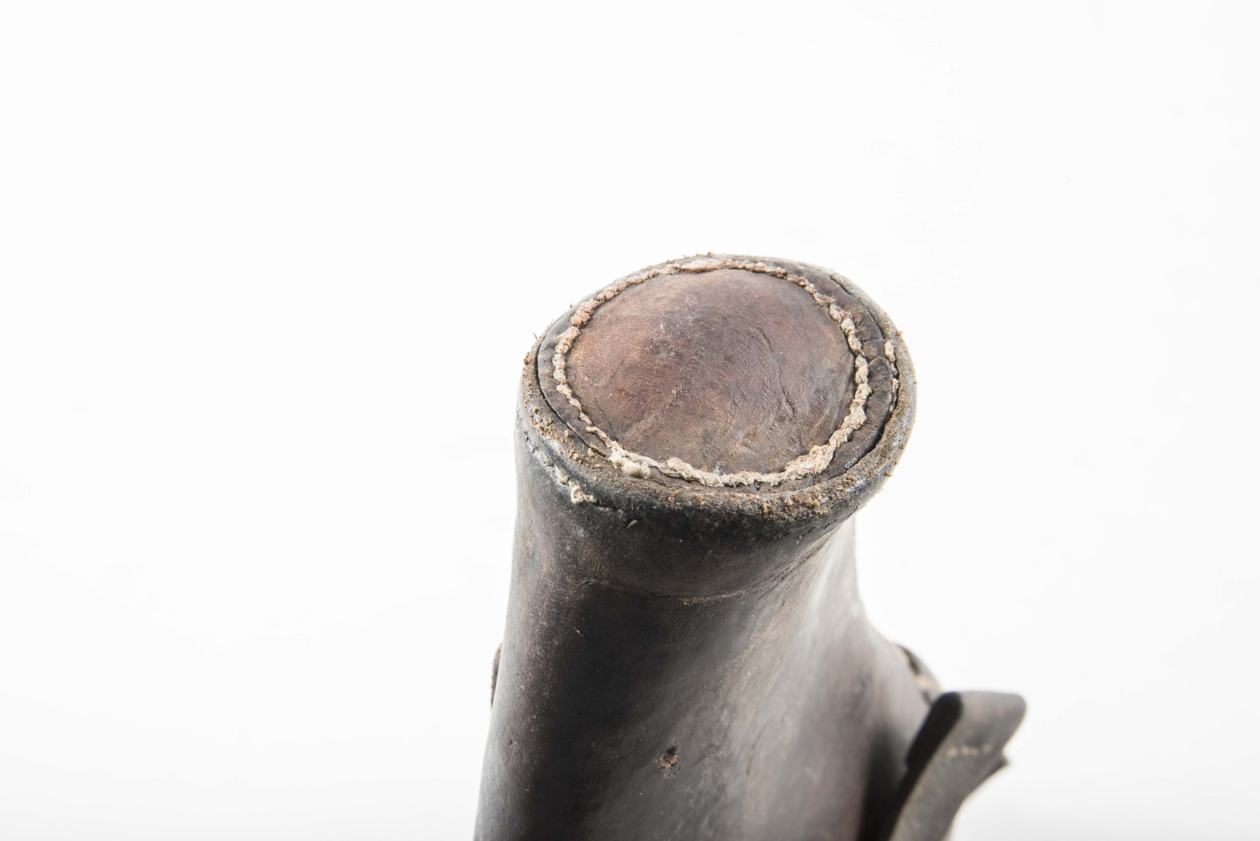 British flare holster with carrying strap — image 5